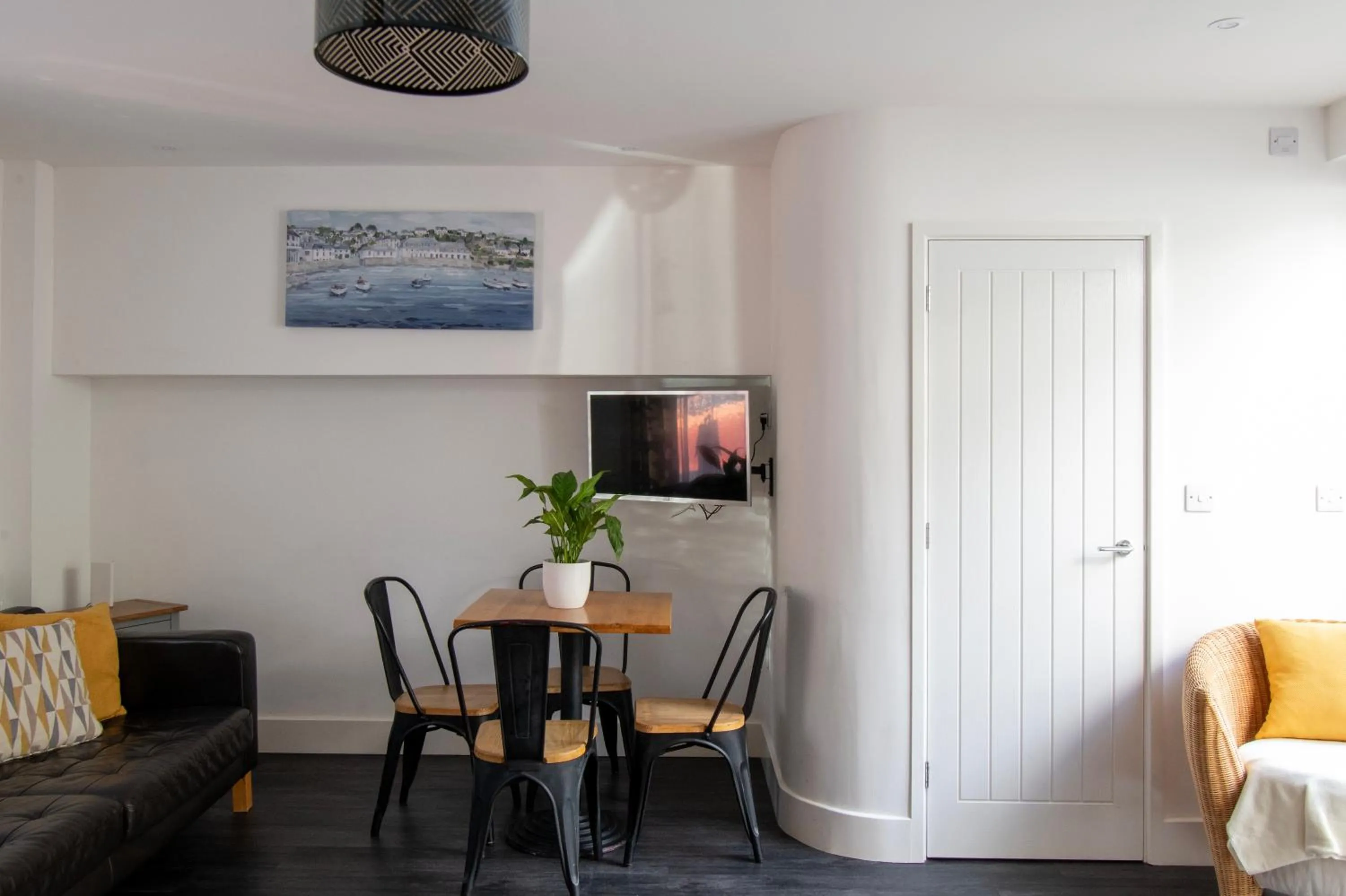 Living room in King's Head Cottage