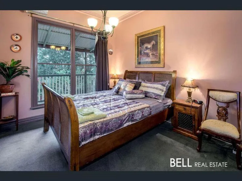 Bed in Rustic Refuge Guesthouse