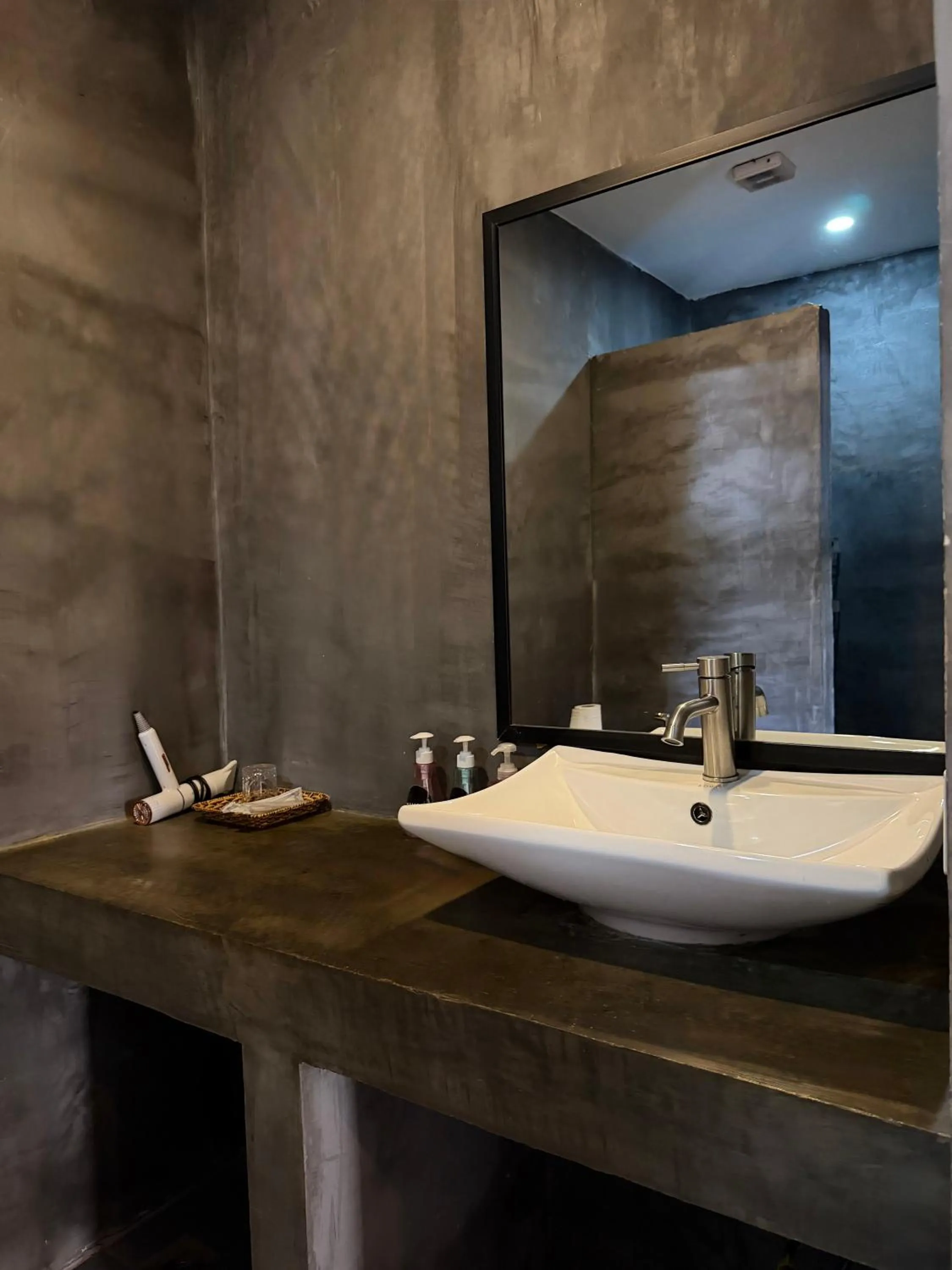 Bathroom in Prana Hotel