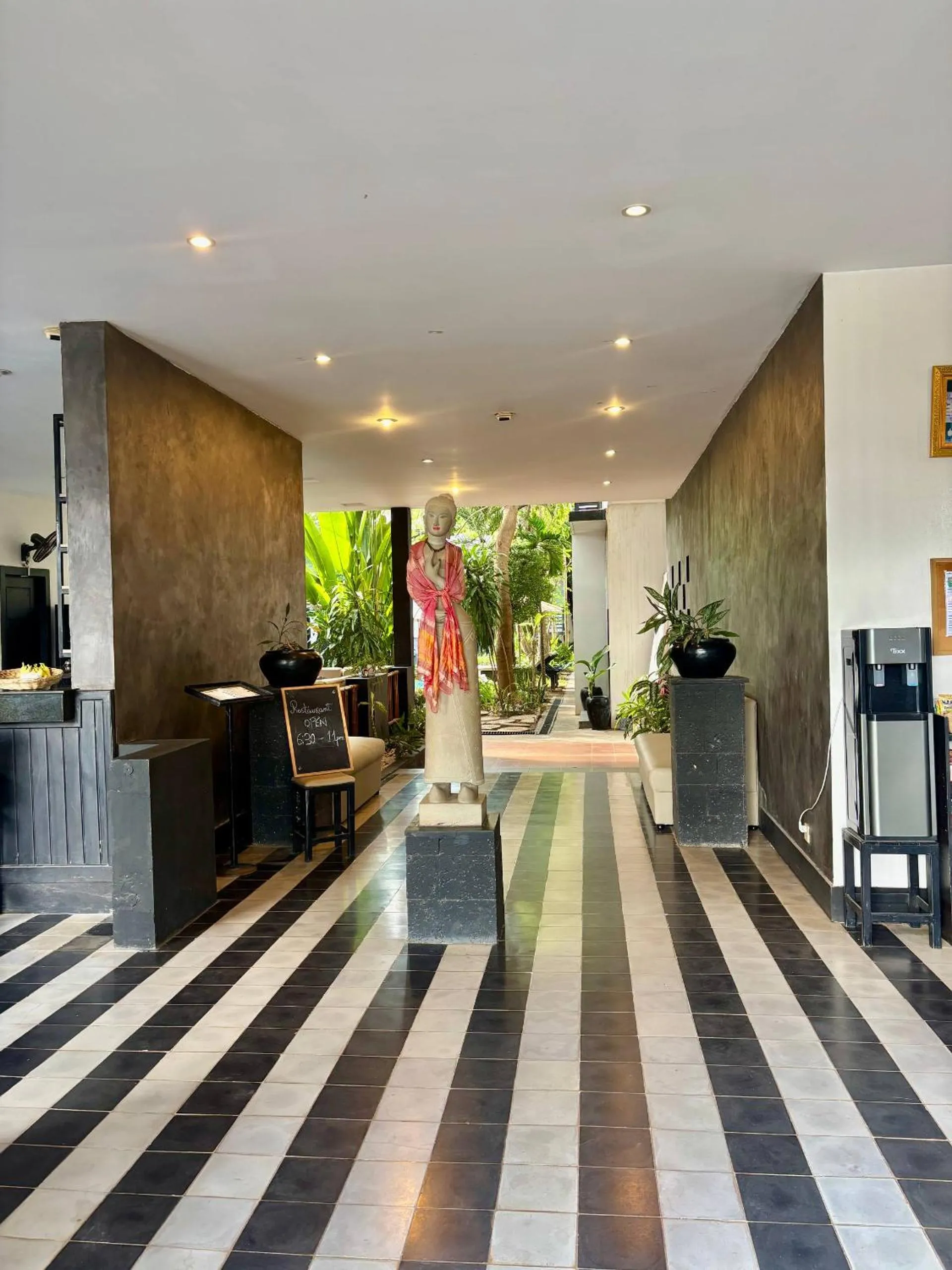 Lobby or reception in Prana Hotel