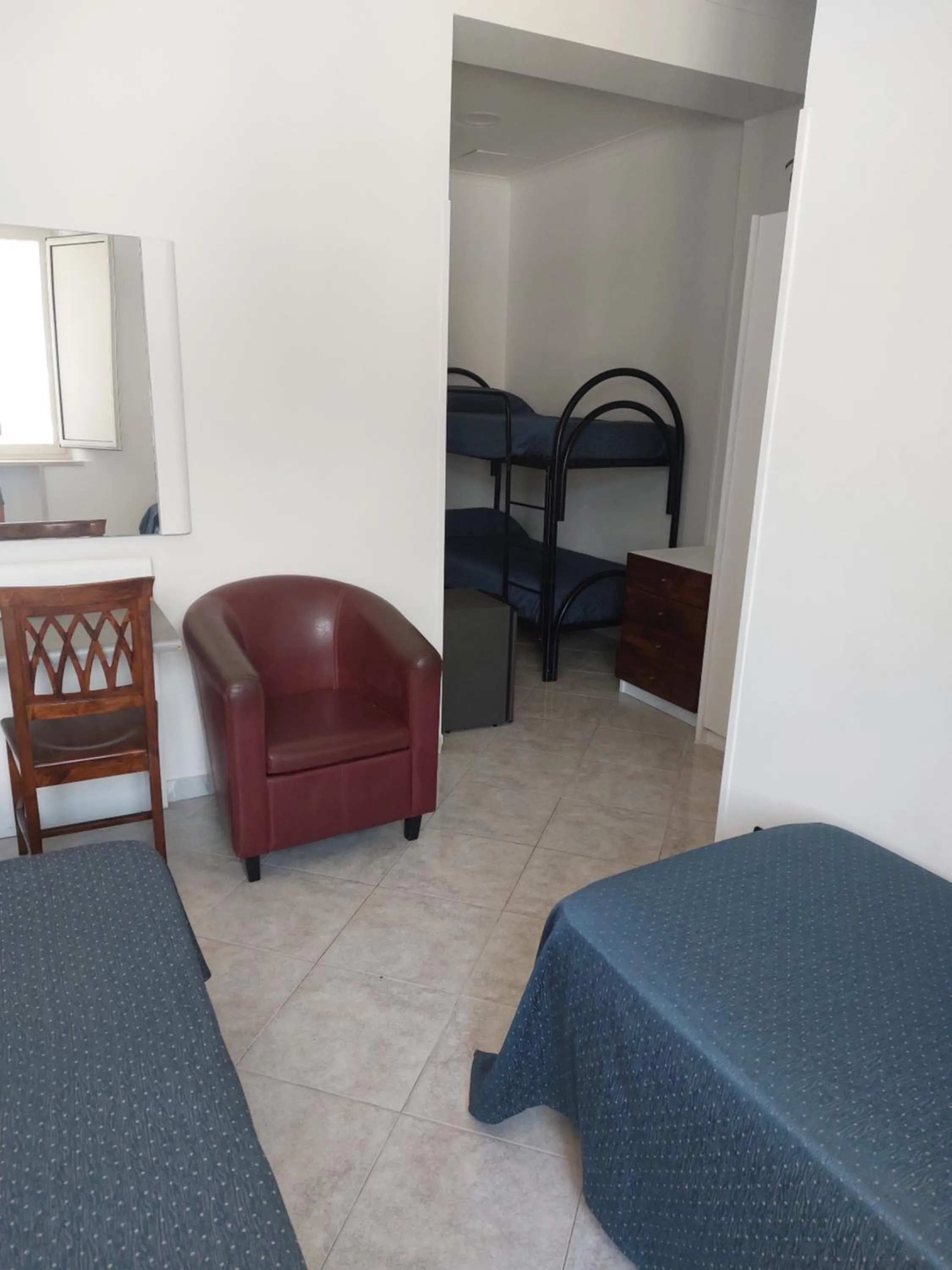 Bed in Hotel Klein Wien