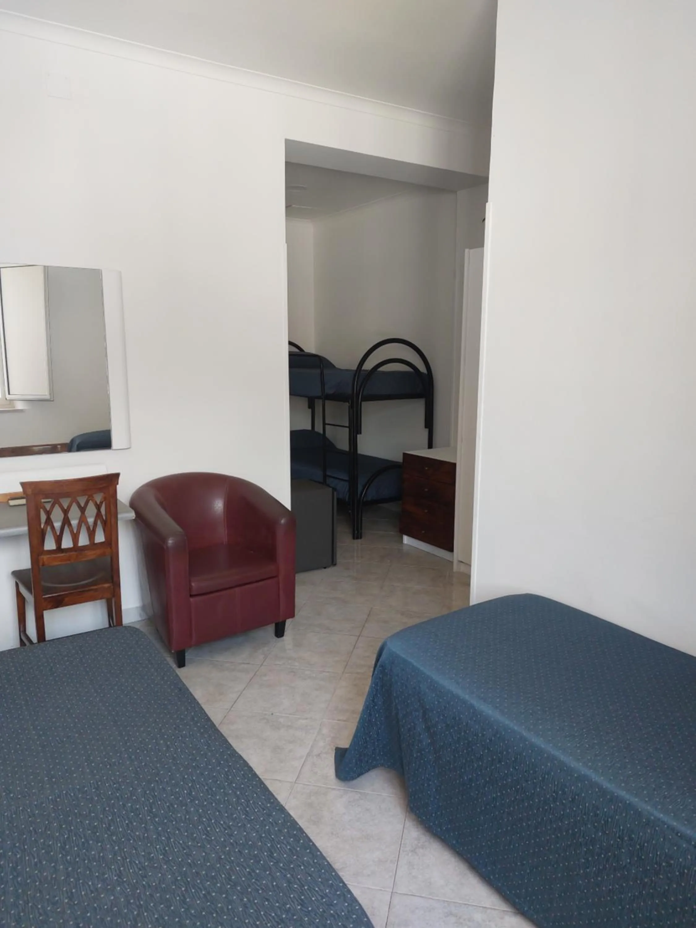 Bed in Hotel Klein Wien