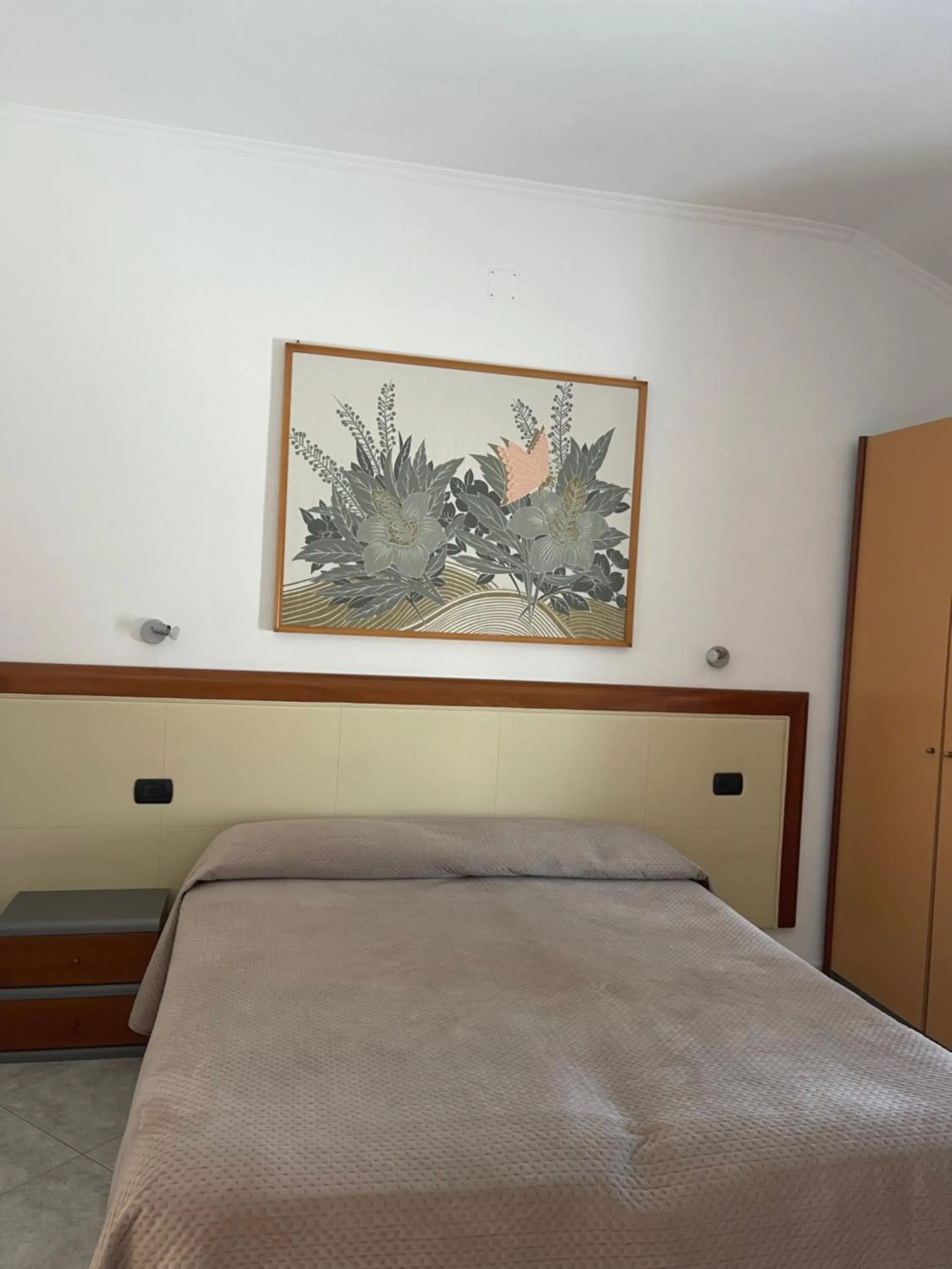 Bed in Hotel Klein Wien