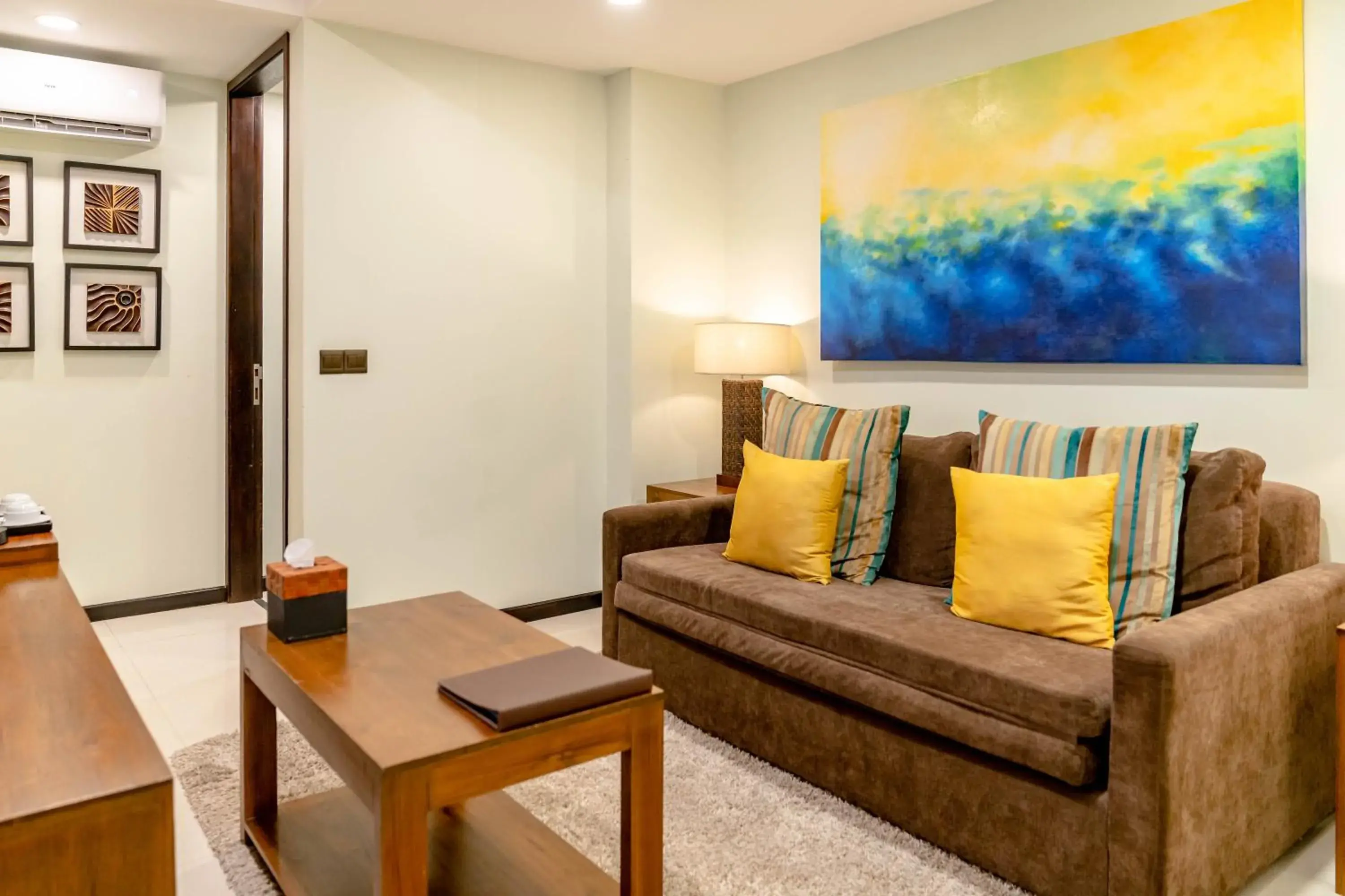 Family Suite (Free Return Airport Transfer, 10% off on Food & Beverage and Complimentary Gym Access) - single occupancy in The Somerset Hotel Family Suite (Free Return Airport Transfer, 10% off on Food & Beverage and Complimentary Gym Access) - single occupancy in The Somerset Hotel