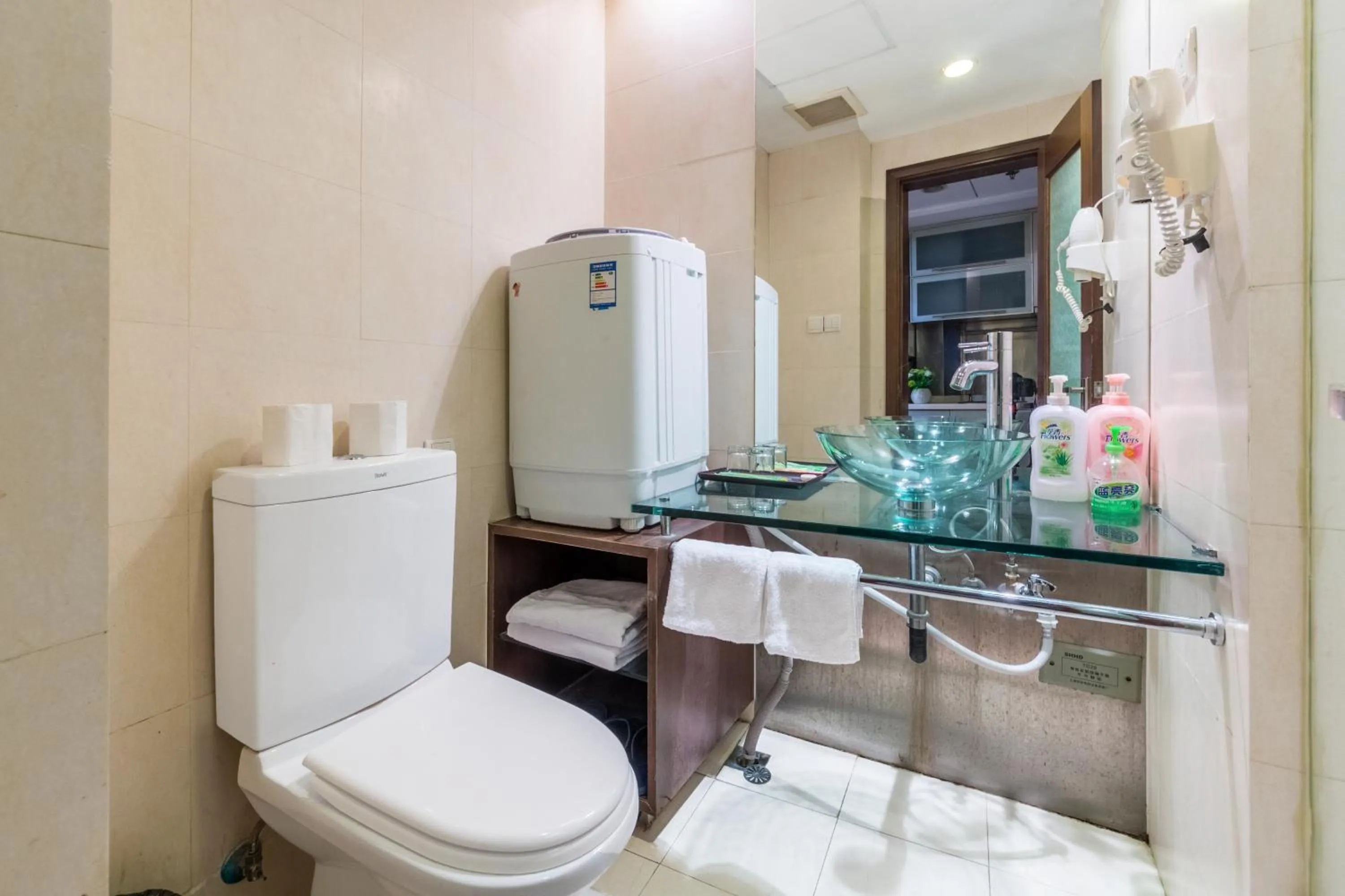 Toilet in Shanghai Jiarong Hotel Apartment