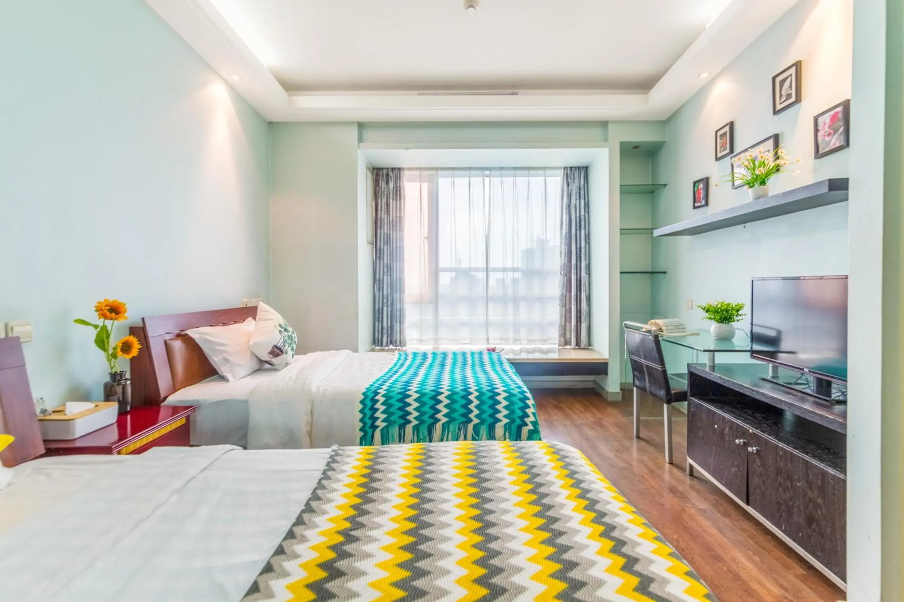 Photo of the whole room, Bed in Shanghai Jiarong Hotel Apartment Photo of the whole room, Bed in Shanghai Jiarong Hotel Apartment