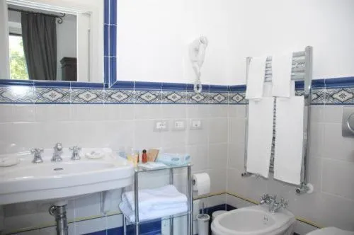 Bathroom in Hotel Parsifal - Antico Convento del 1288