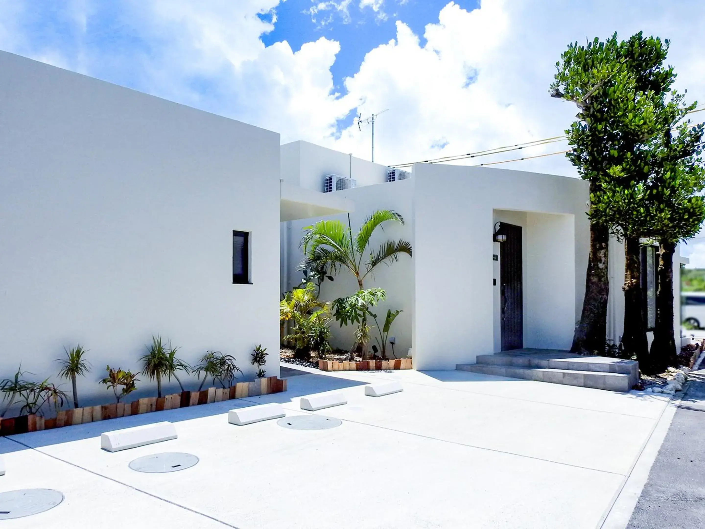 Property building in villa LIFE INDAH sumuide Property building in villa LIFE INDAH sumuide