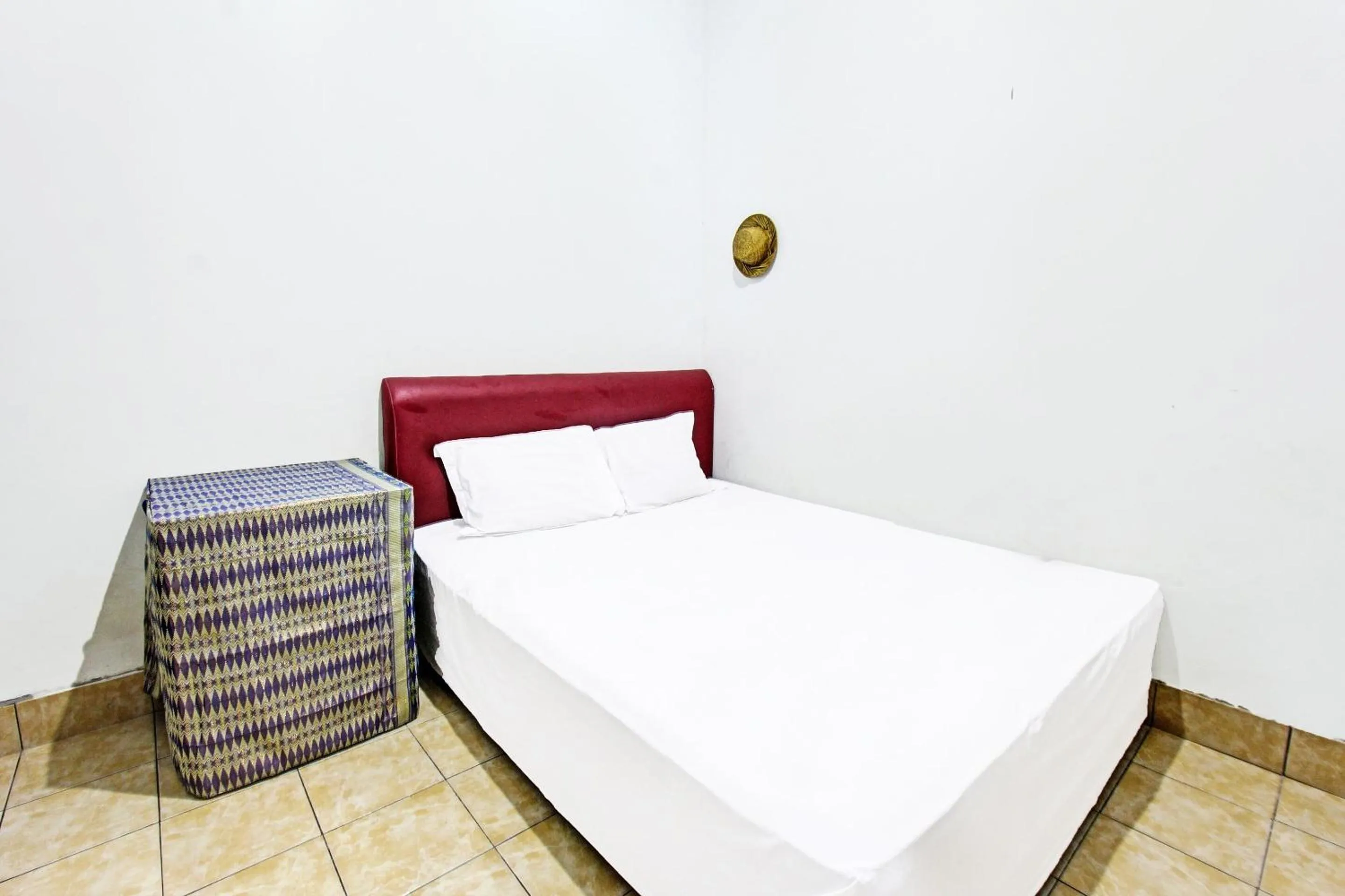 Bedroom in Hotel O Dani HomestayNearSesaot Lodge