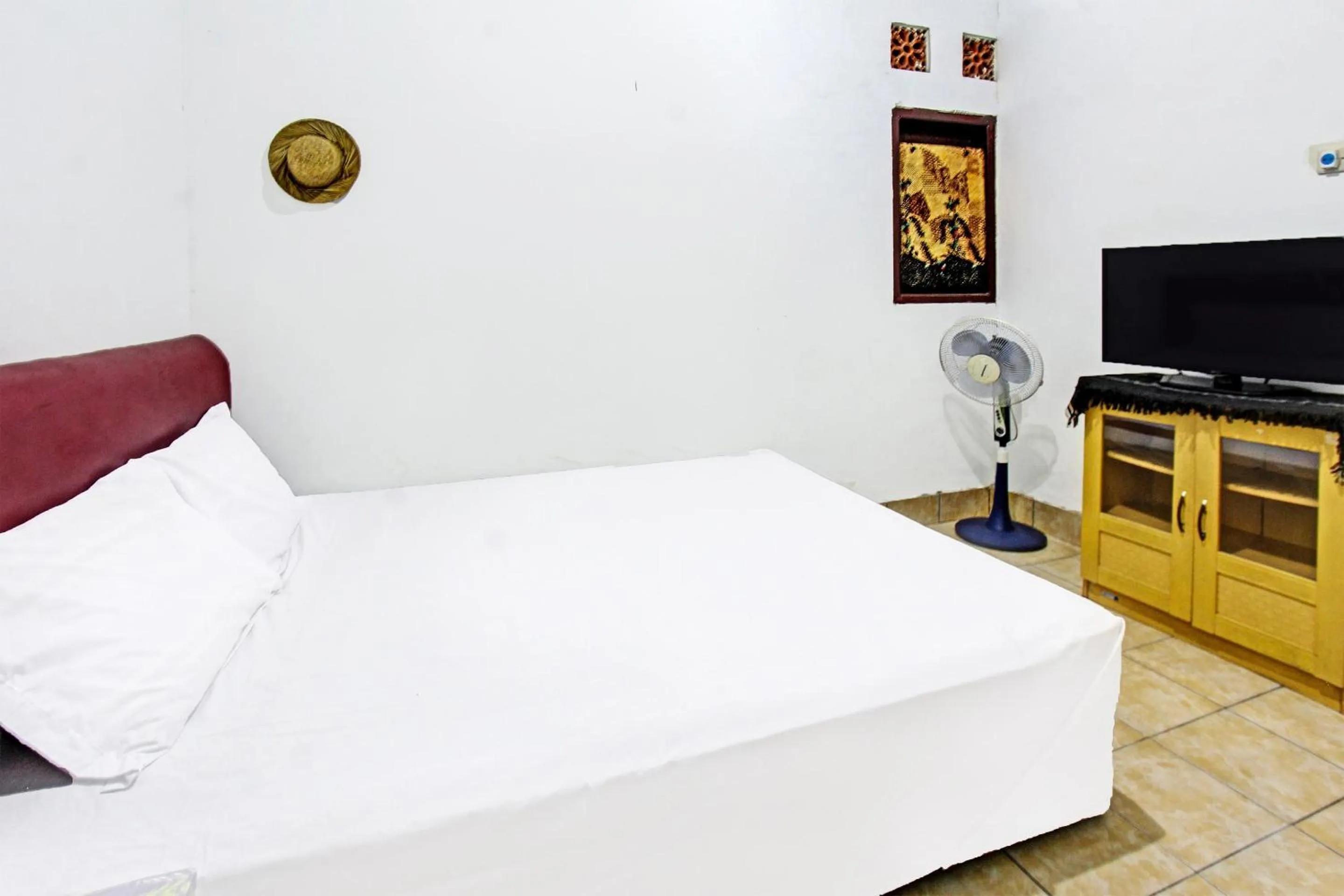 Bedroom in Hotel O Dani HomestayNearSesaot Lodge