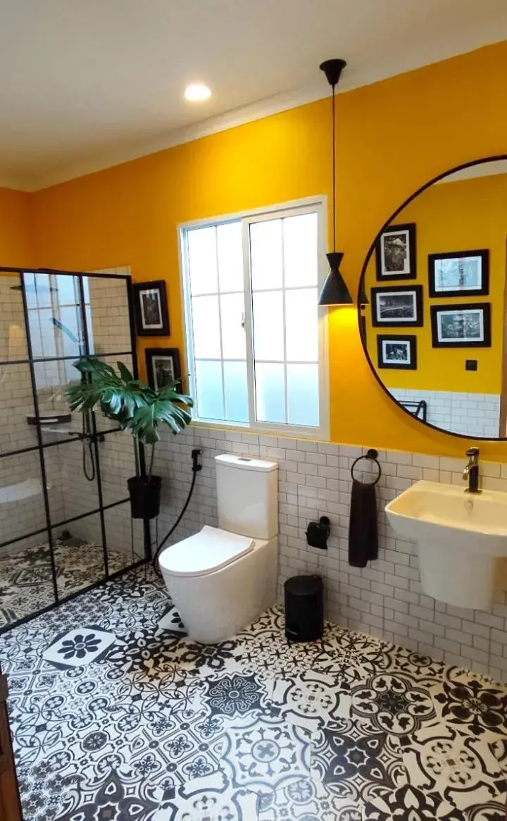 Bathroom in Jogja Life Villas Bathroom in Jogja Life Villas