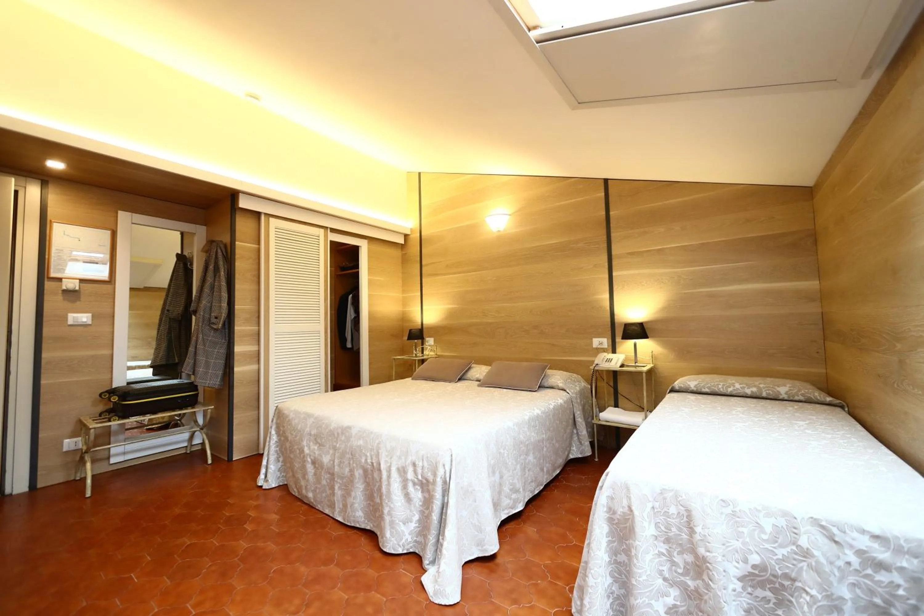 Bed in Hotel Italia