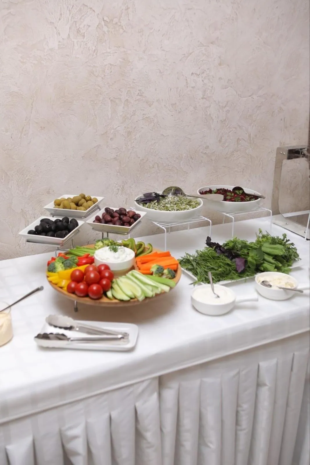 Buffet breakfast in Anga Yerevan Hotel