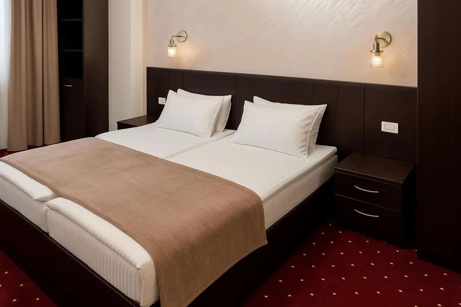 Deluxe Double or Twin Room - single occupancy in Anga Yerevan Hotel Deluxe Double or Twin Room - single occupancy in Anga Yerevan Hotel
