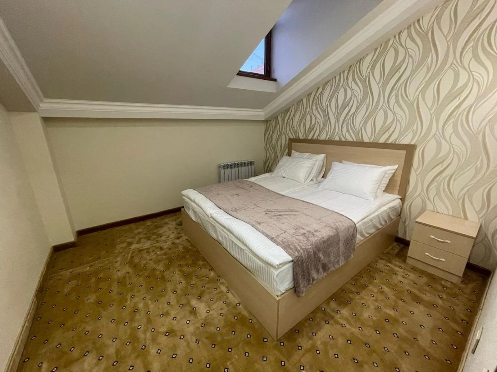 Photo of the whole room, Bed in Anga Yerevan Hotel