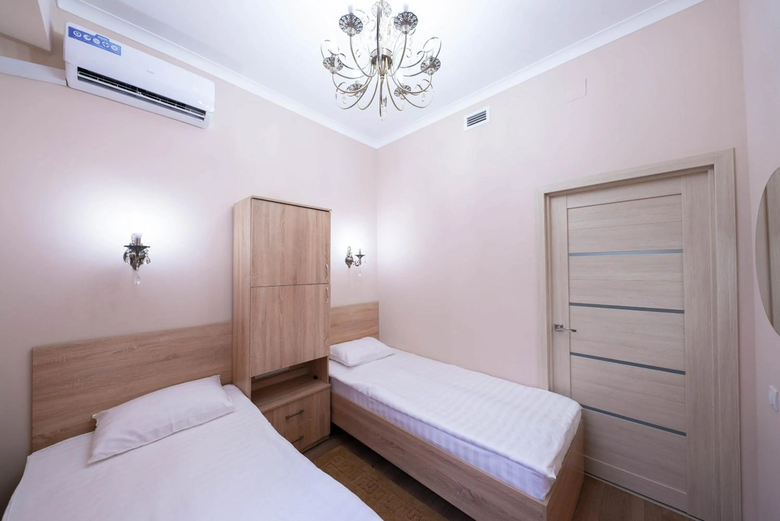 Photo of the whole room, Bed in Kaganat Hostel