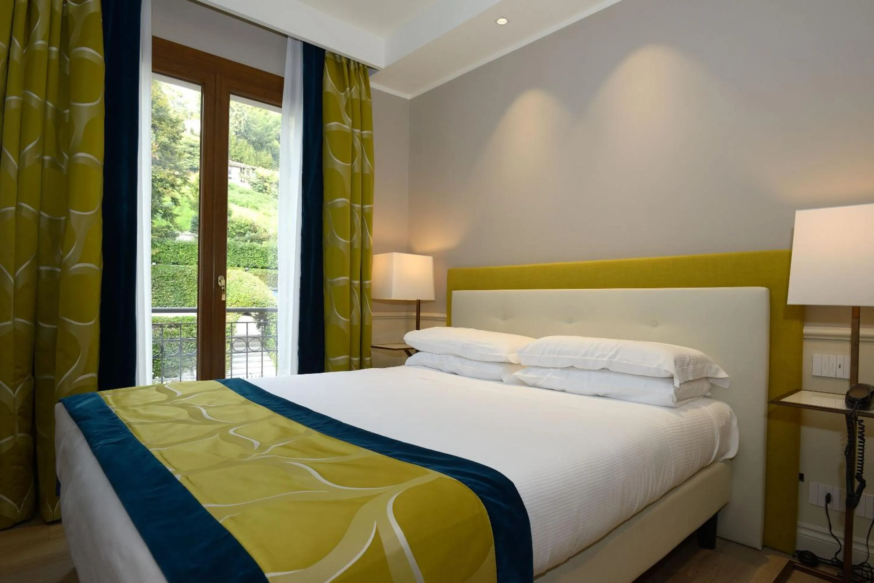 Photo of the whole room, Bed in Hotel Canon d'Oro