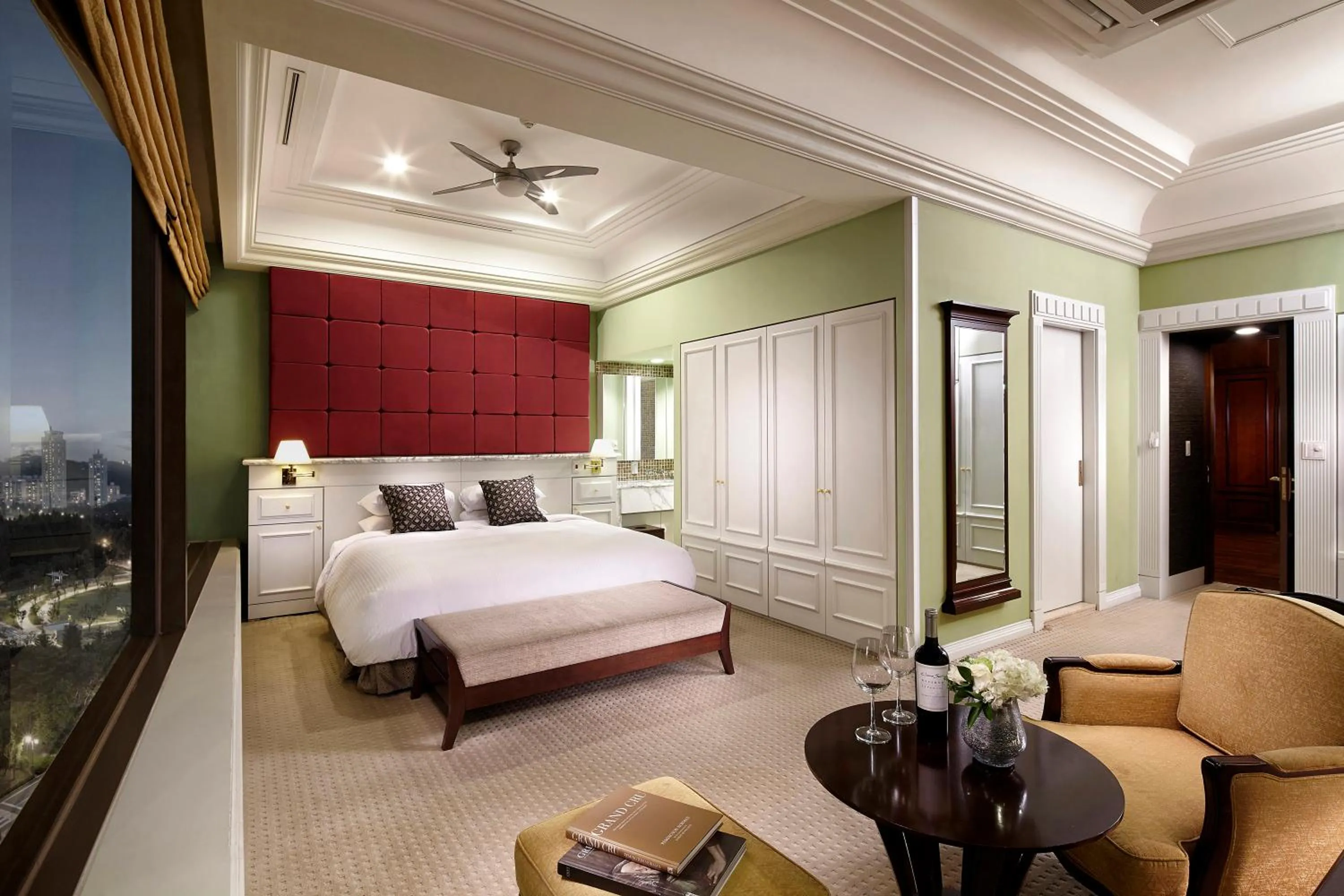 Photo of the whole room in The-K Hotel Seoul