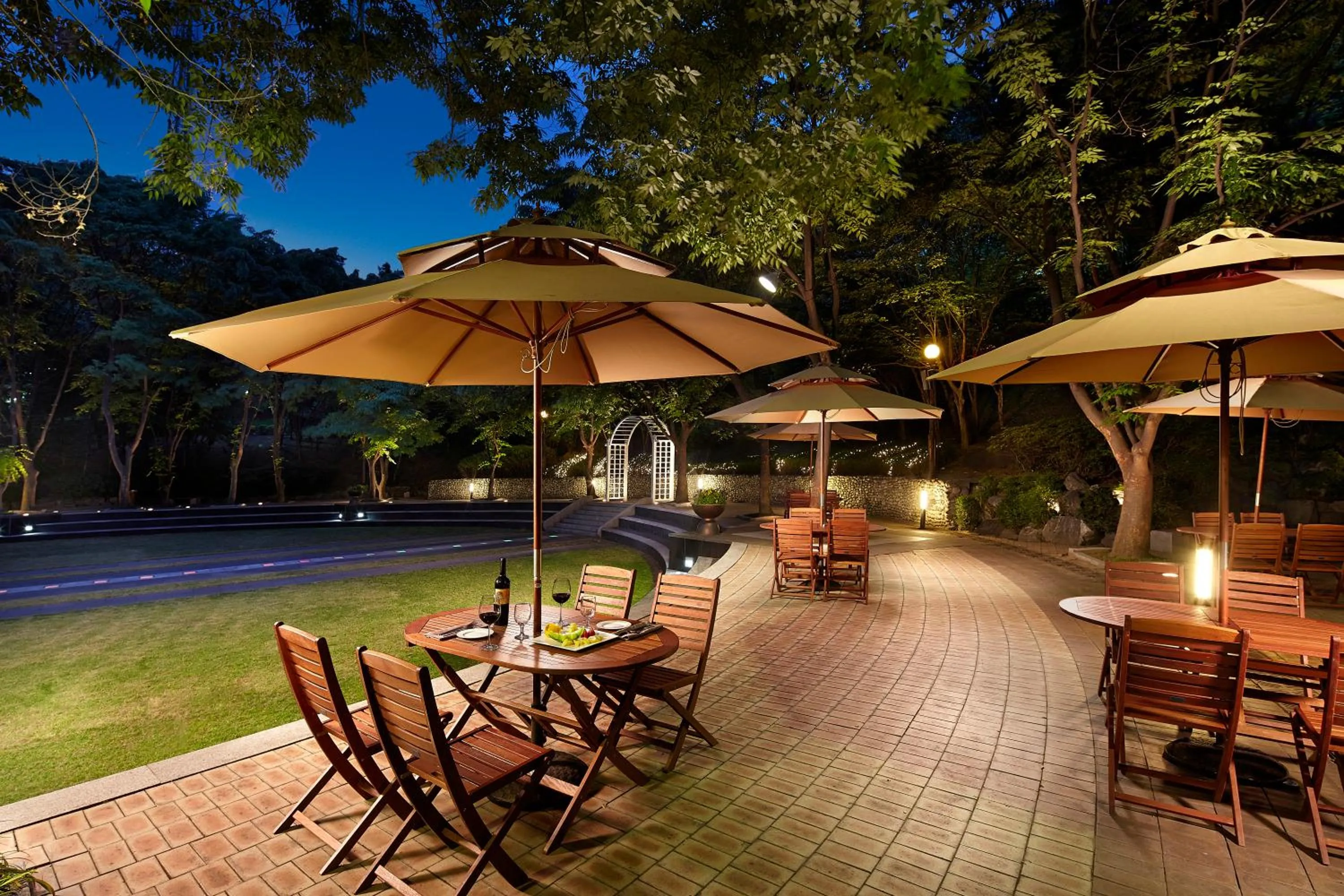 Balcony/Terrace in The-K Hotel Seoul