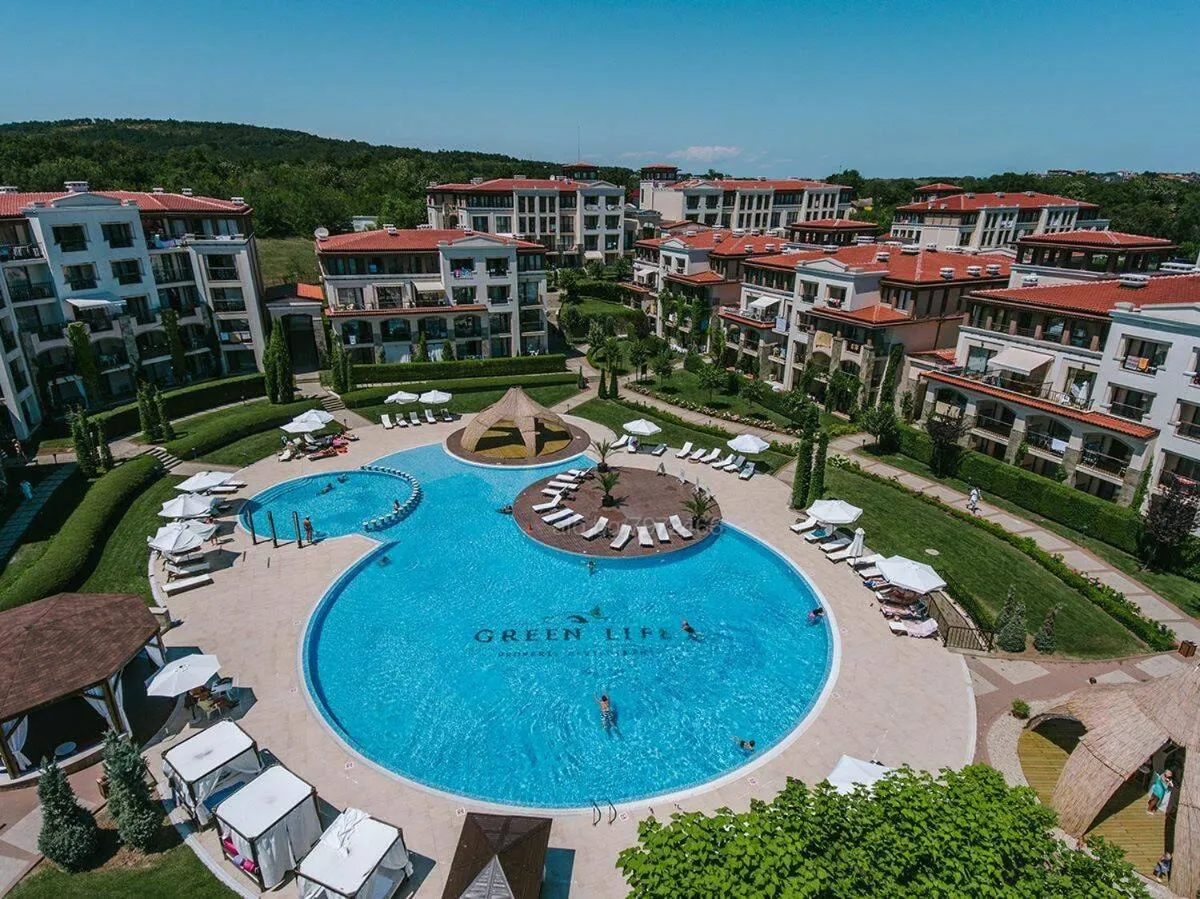 Green Life Private apartments