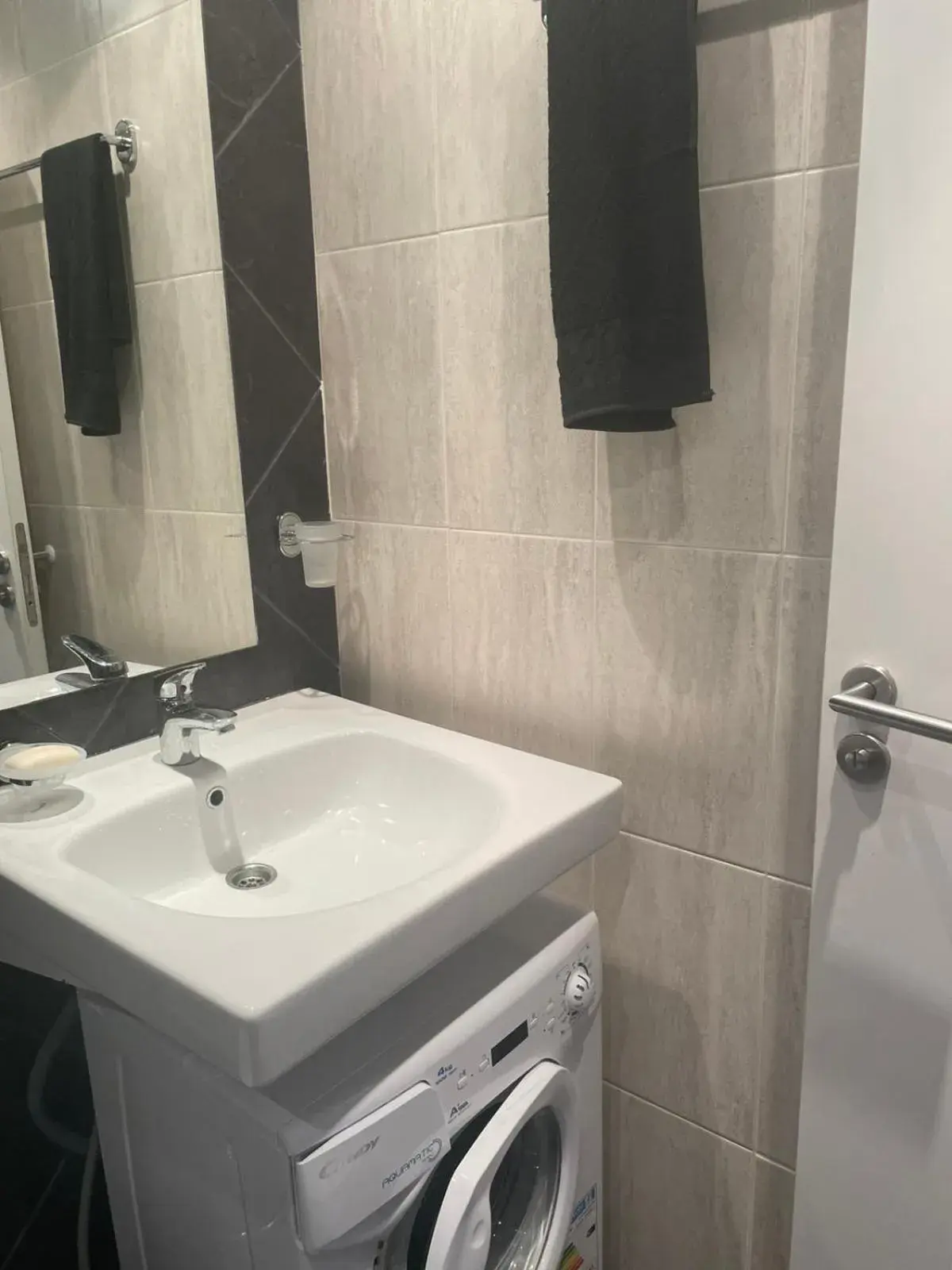 Bathroom in Green Life Private apartments Bathroom in Green Life Private apartments