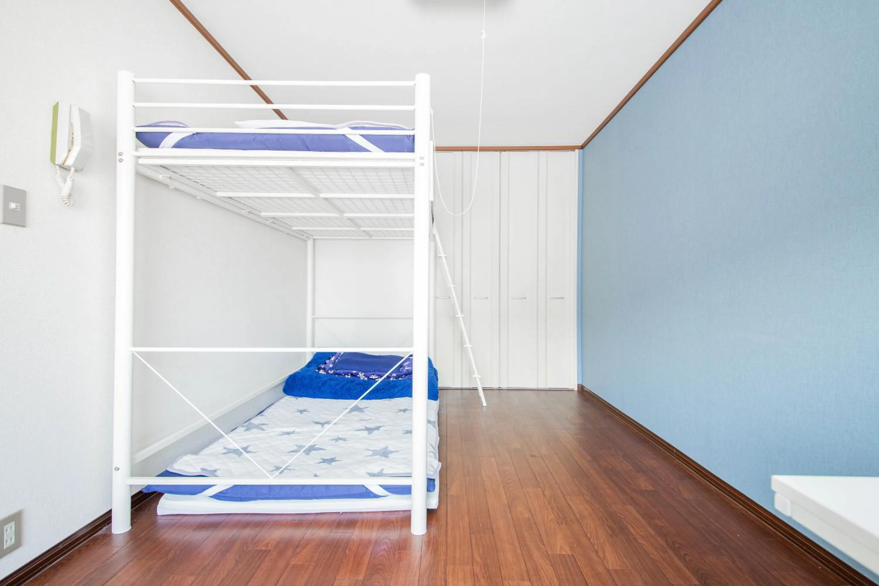 Bed in DOWNTOWN　TOKO11