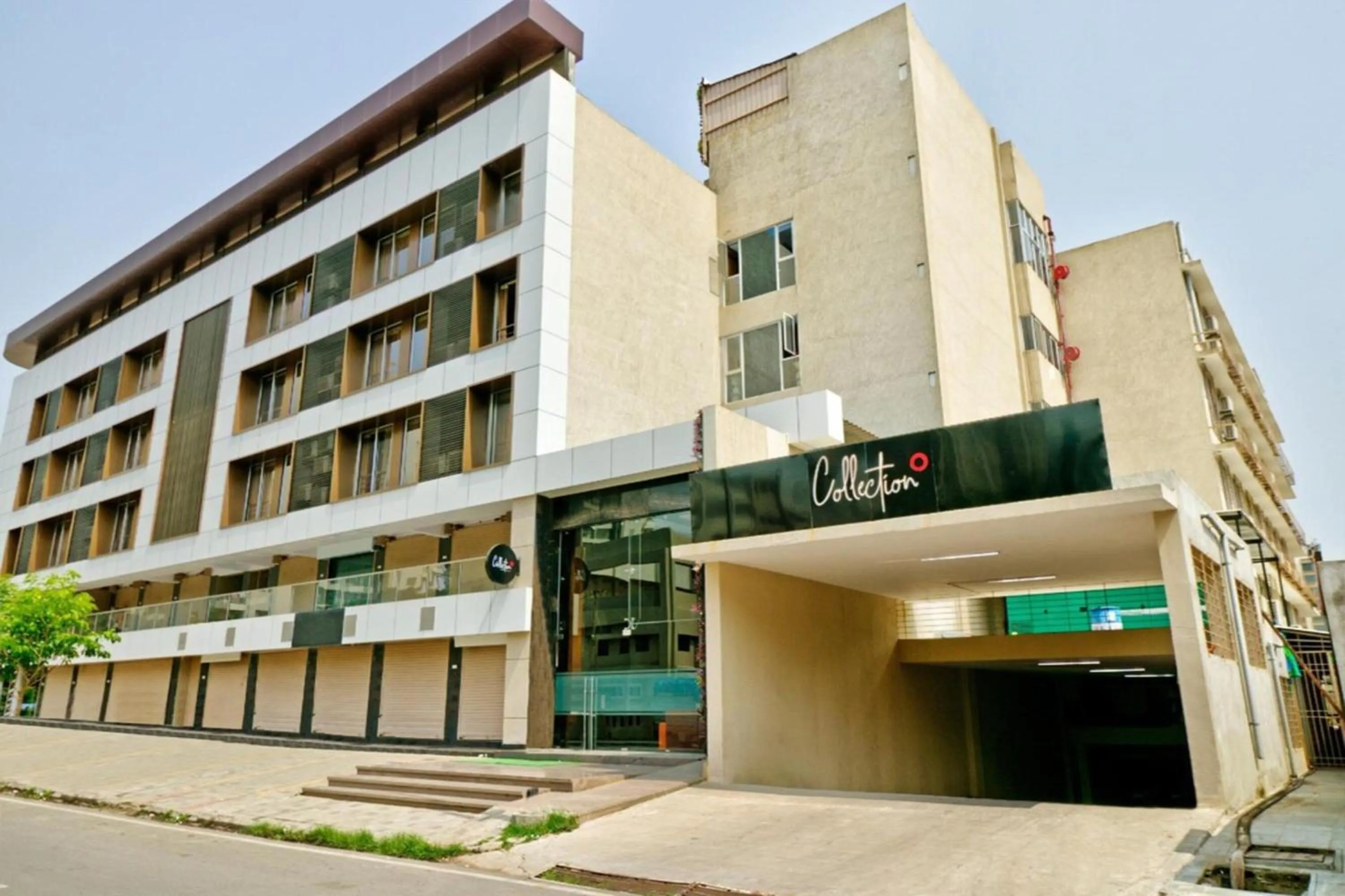 Property building in The Park Celebration