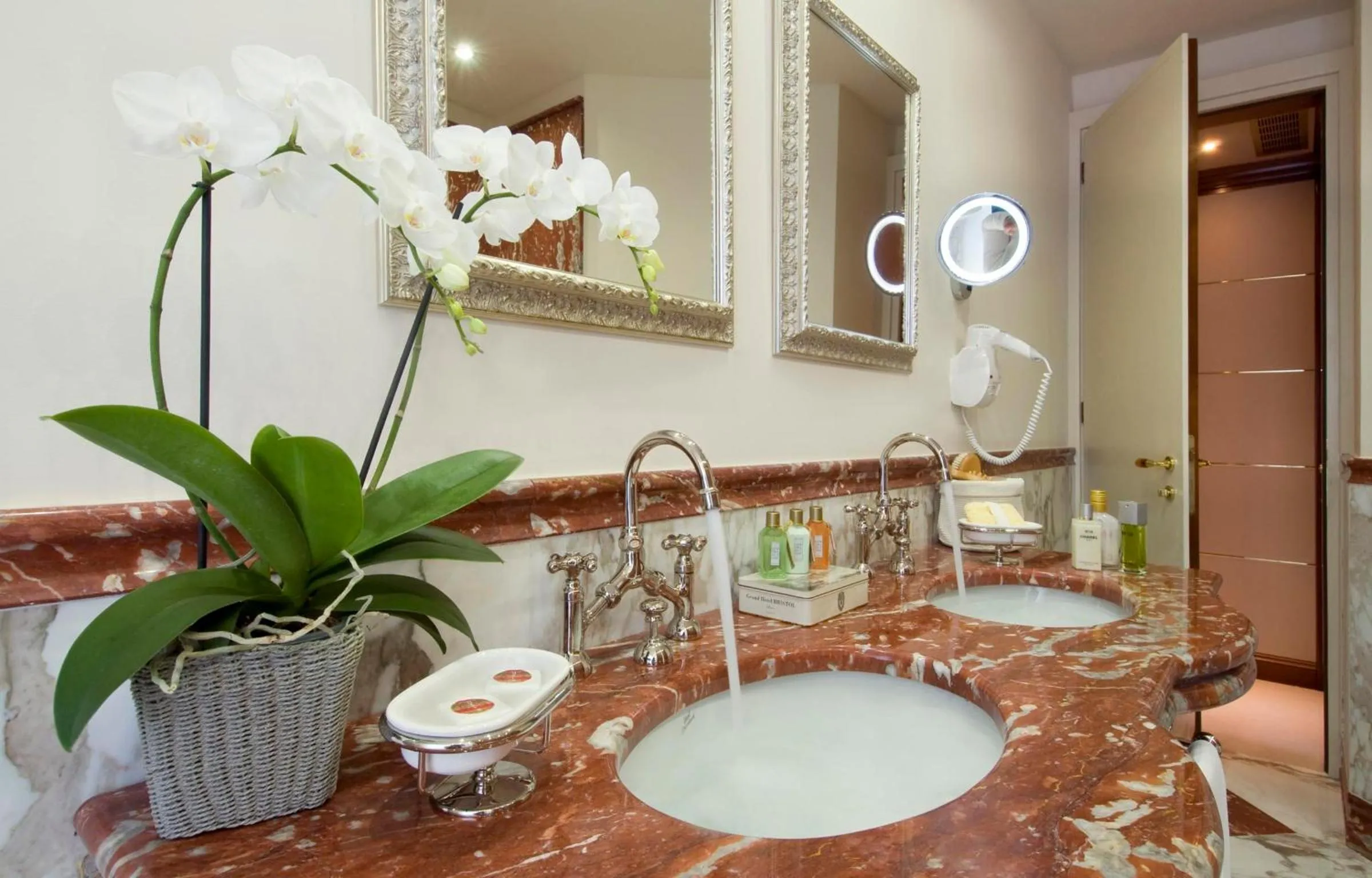 Bathroom in Hotel Splendid
