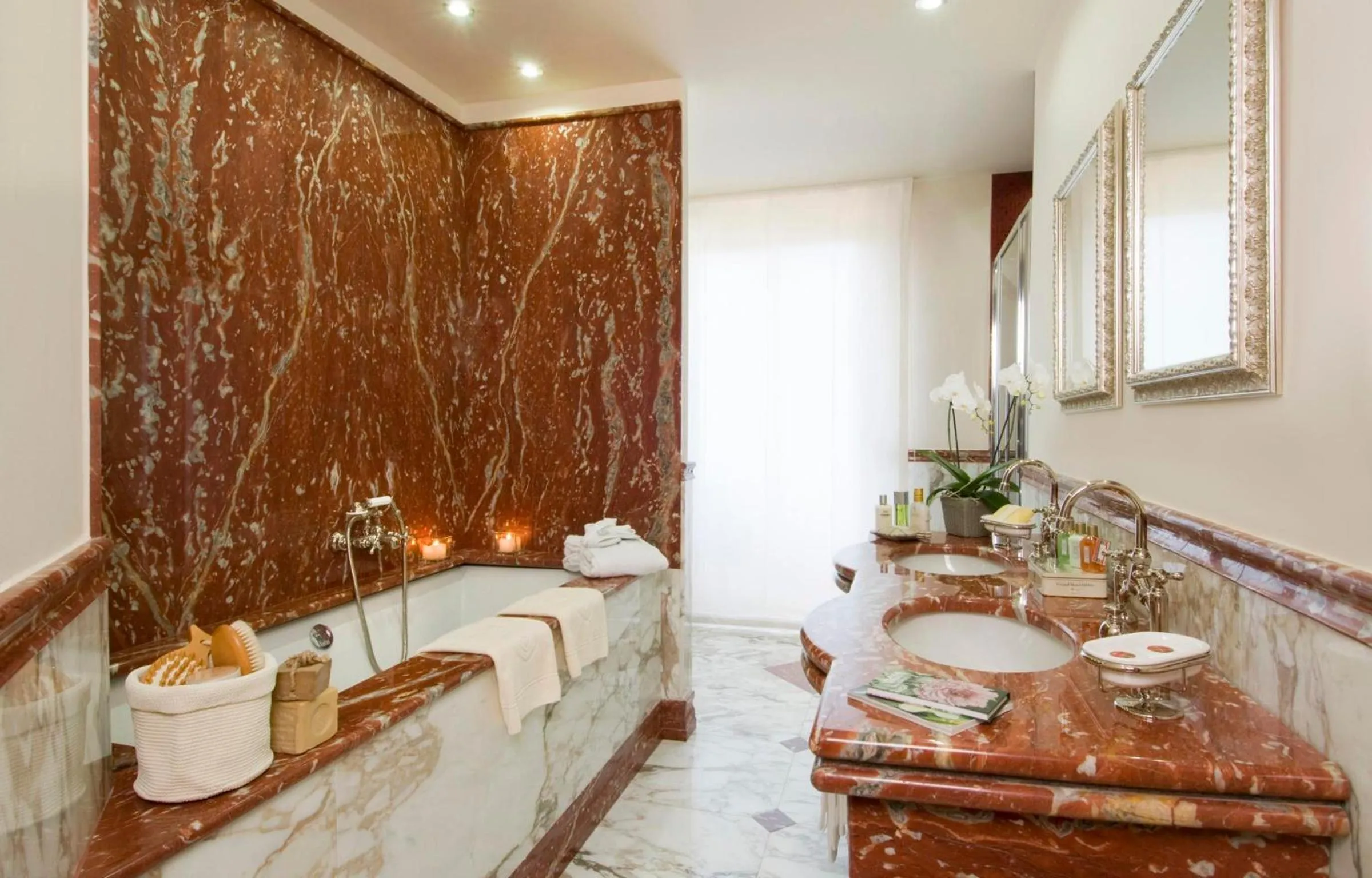 Bathroom in Hotel Splendid