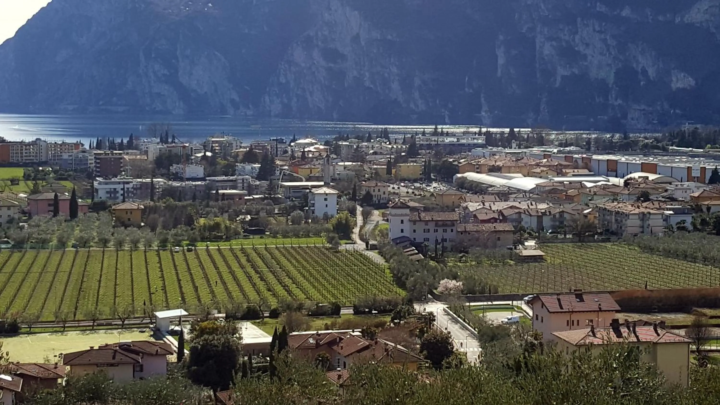 Lake view in Residence La Colombera