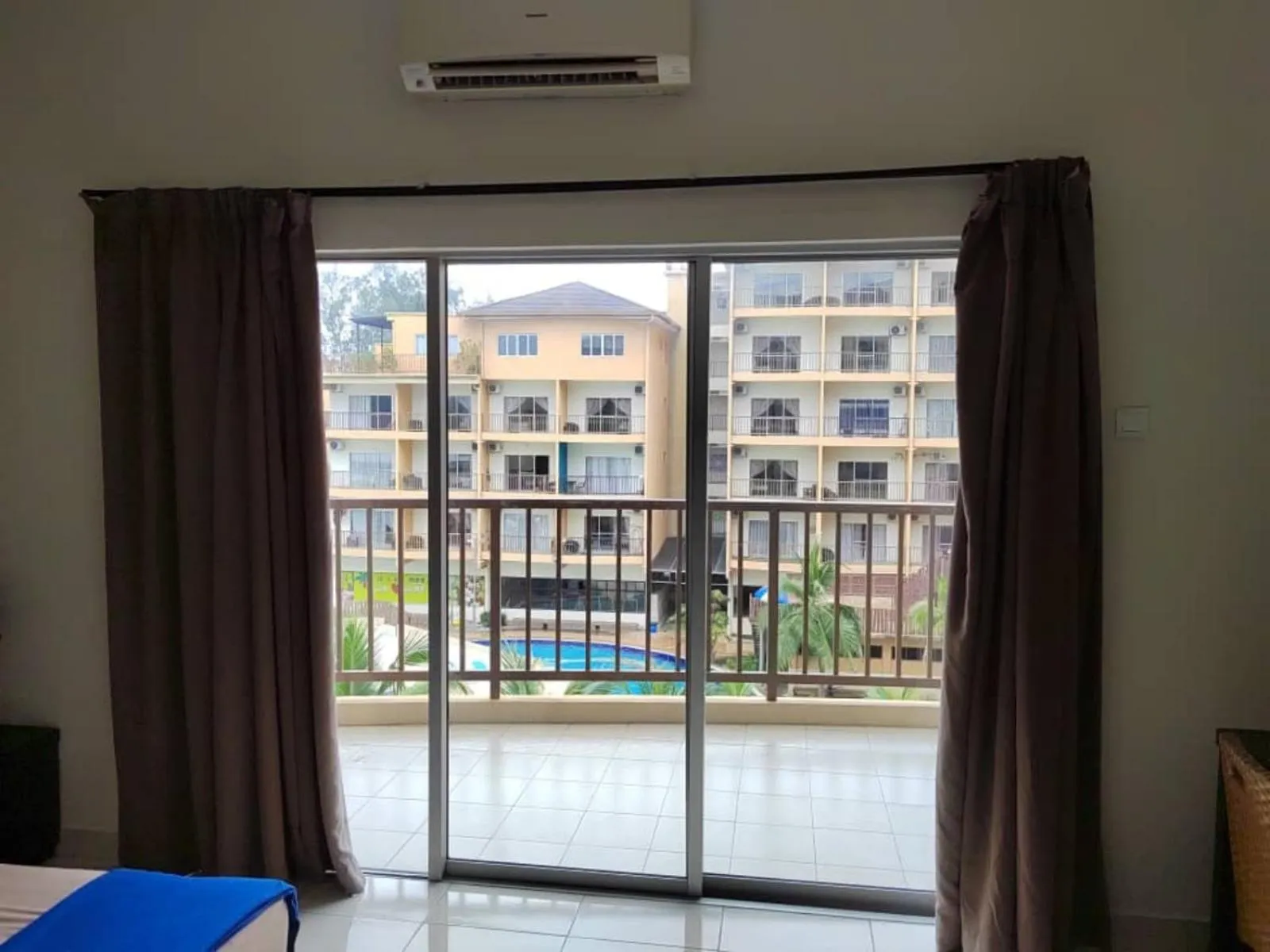 ccfd 5pax Gold Coast Morib Resort - Banting Sepang KLIA Tanjung Sepat