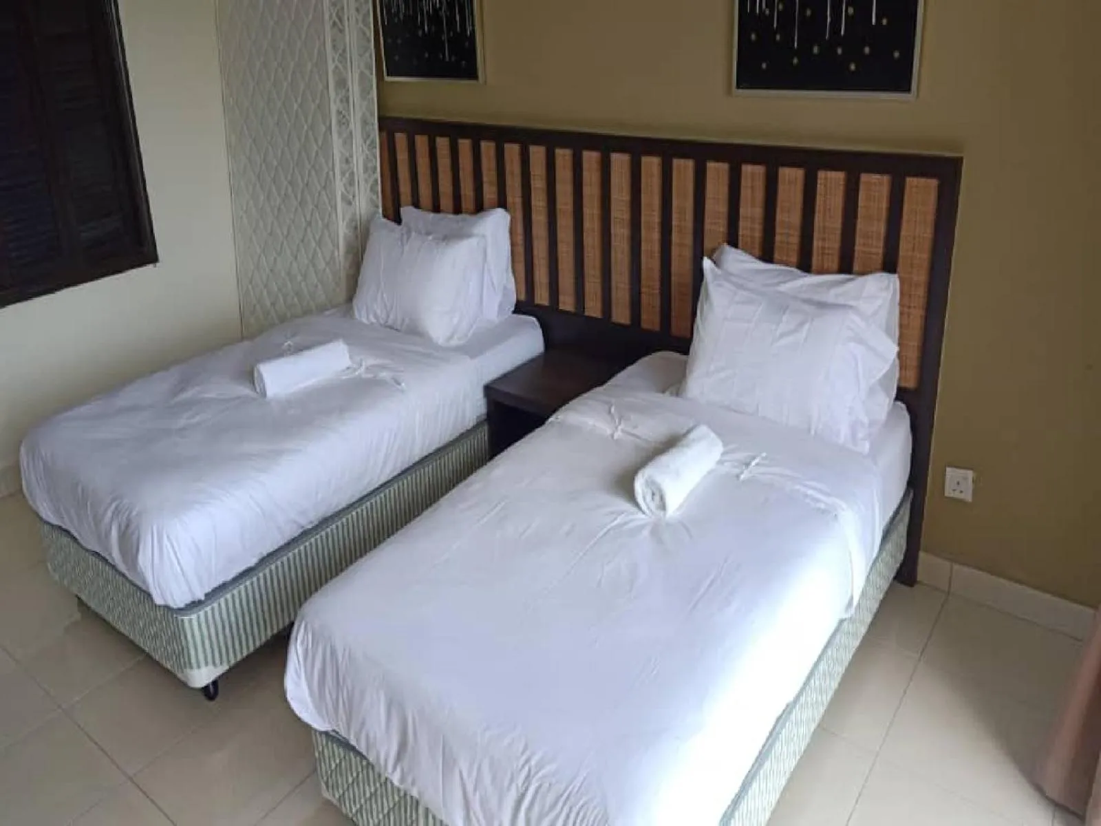 Bed in ccfd 5pax Gold Coast Morib Resort - Banting Sepang KLIA Tanjung Sepat
