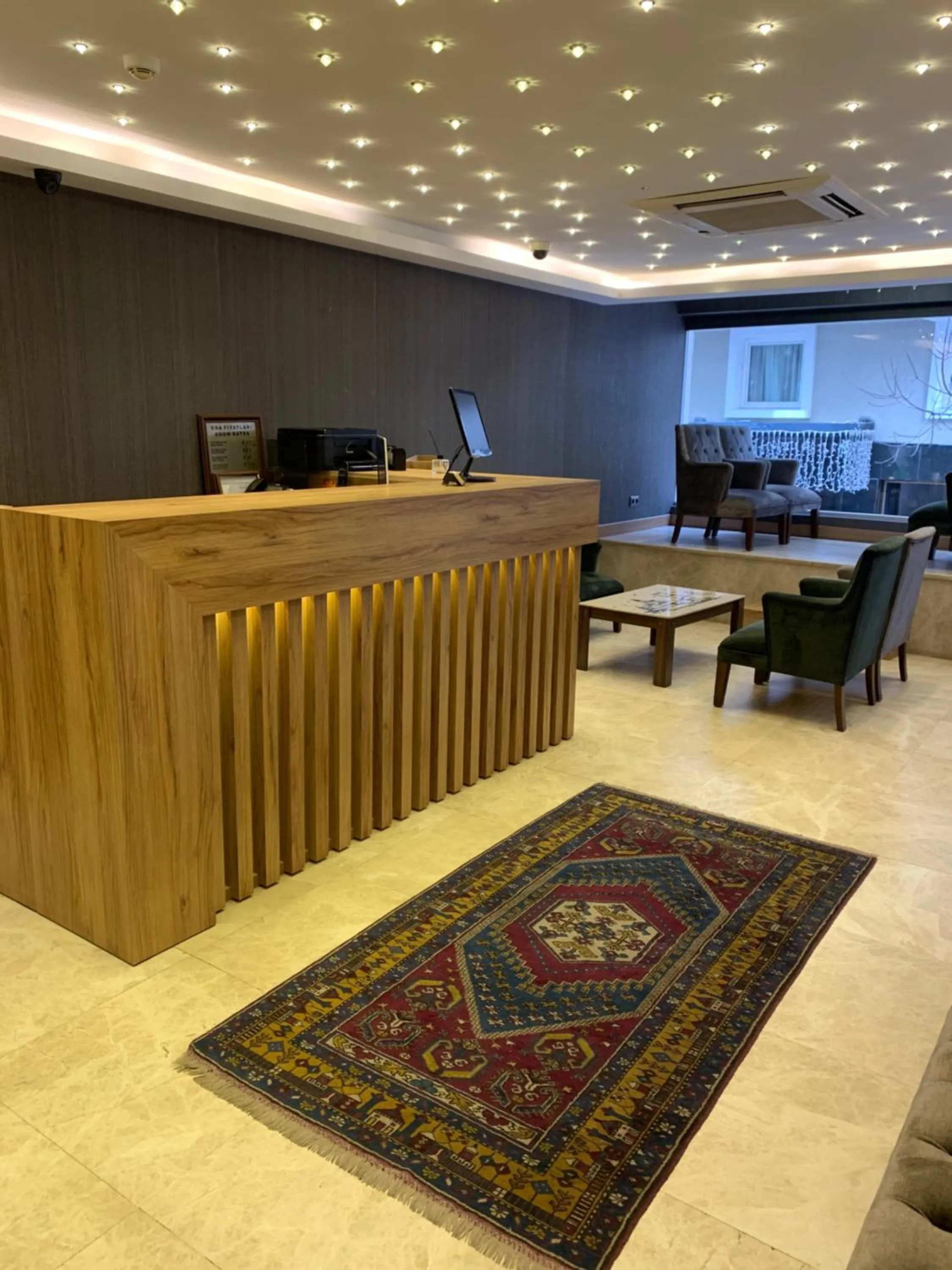 Lobby or reception in Golden Rain Hotel Old City