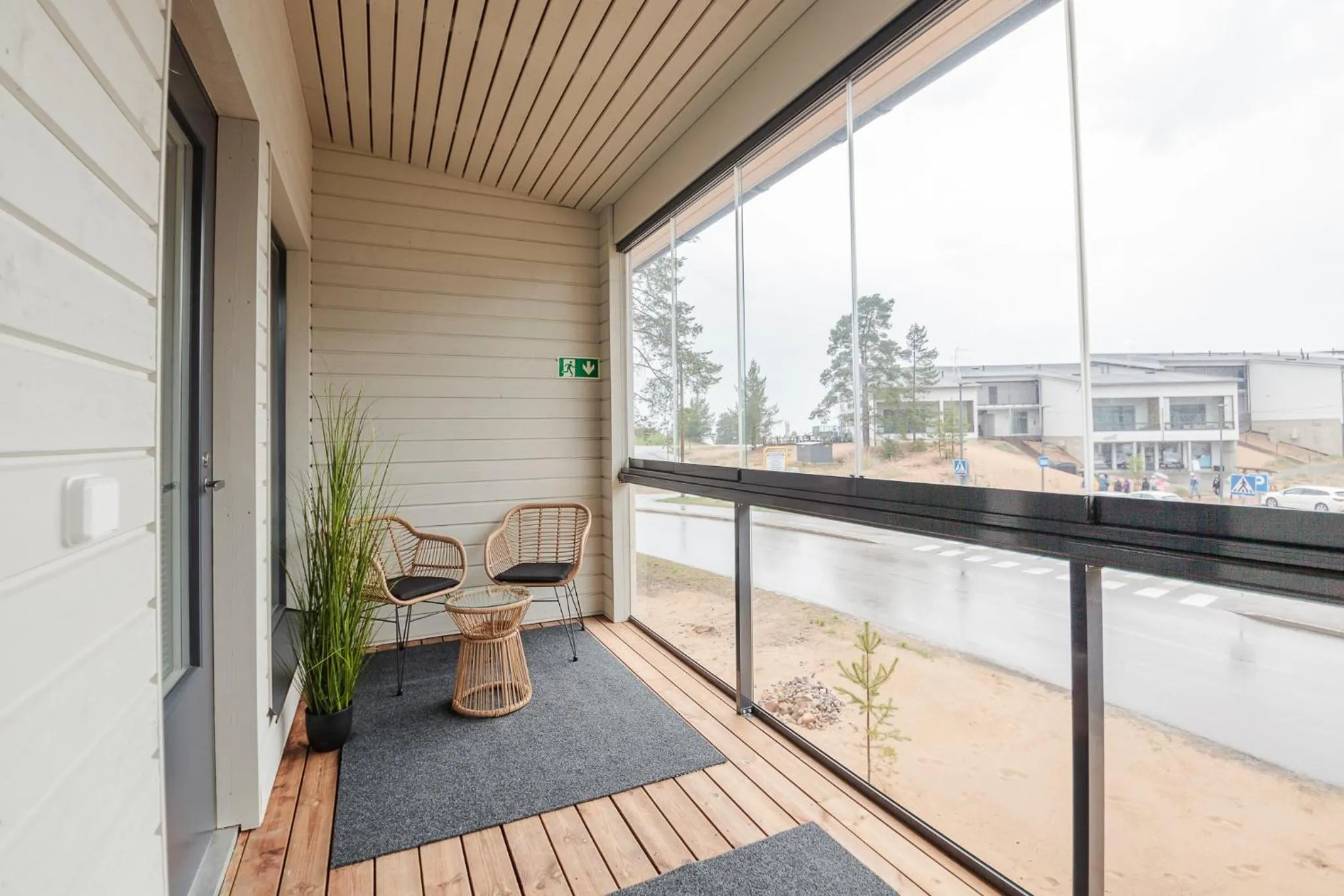 Balcony/Terrace in Tuomenkartano Apartments by Hiekka Booking