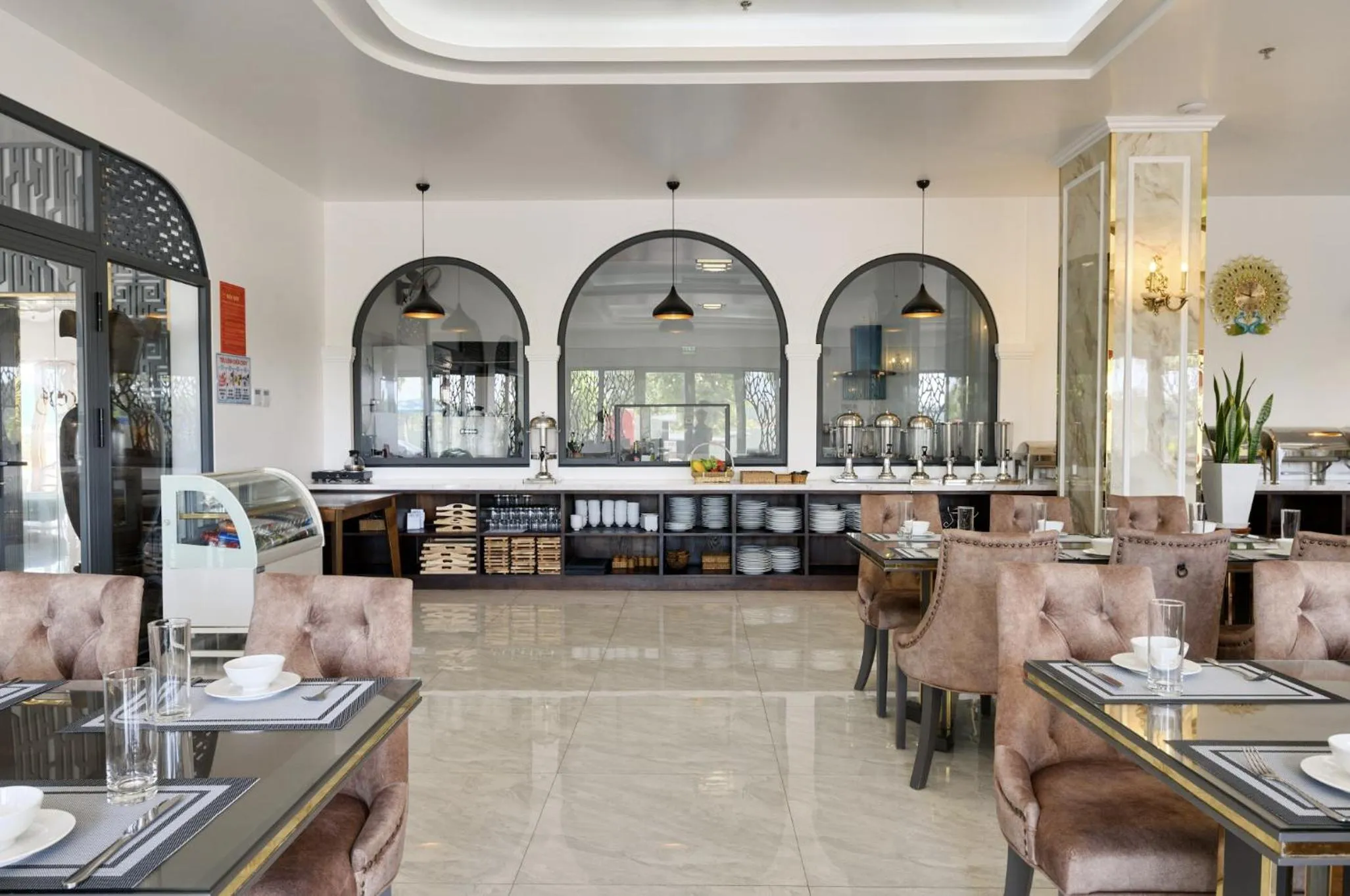 Breakfast in Harry Phu Quoc Hotel 3