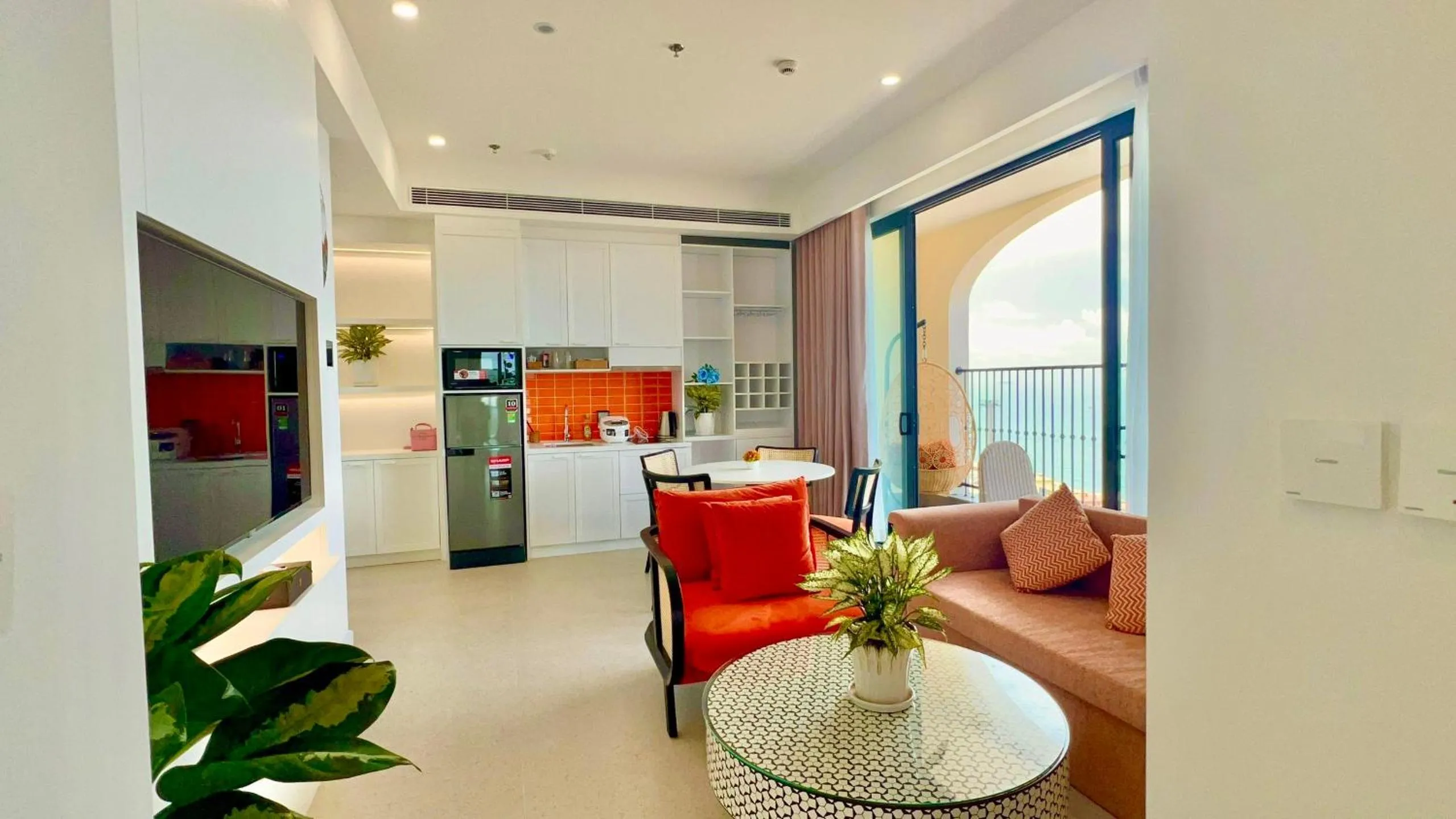 Living room in Harry Phu Quoc Hotel 3