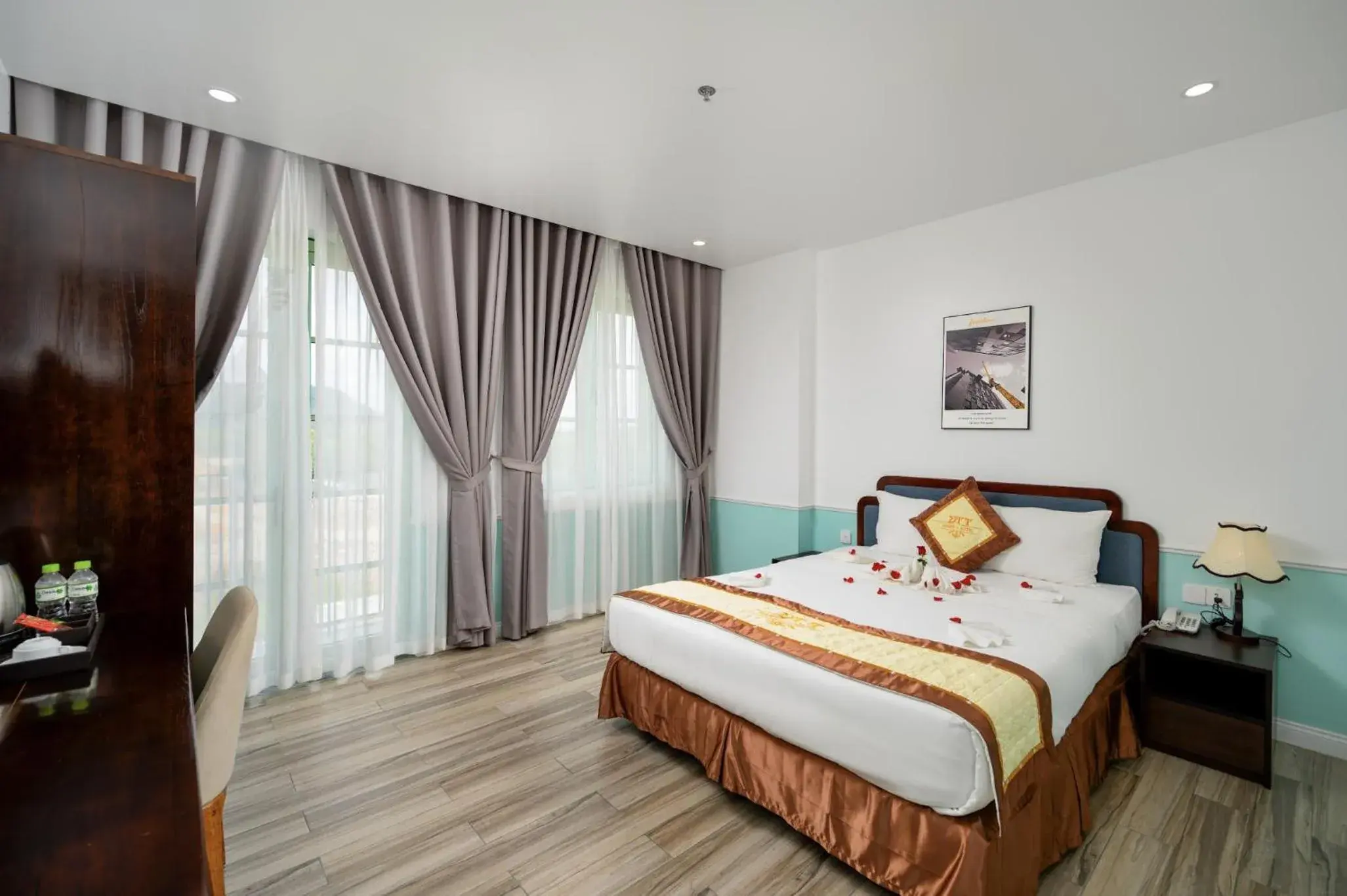 Deluxe King Room in Harry Phu Quoc Hotel 3 Deluxe King Room in Harry Phu Quoc Hotel 3