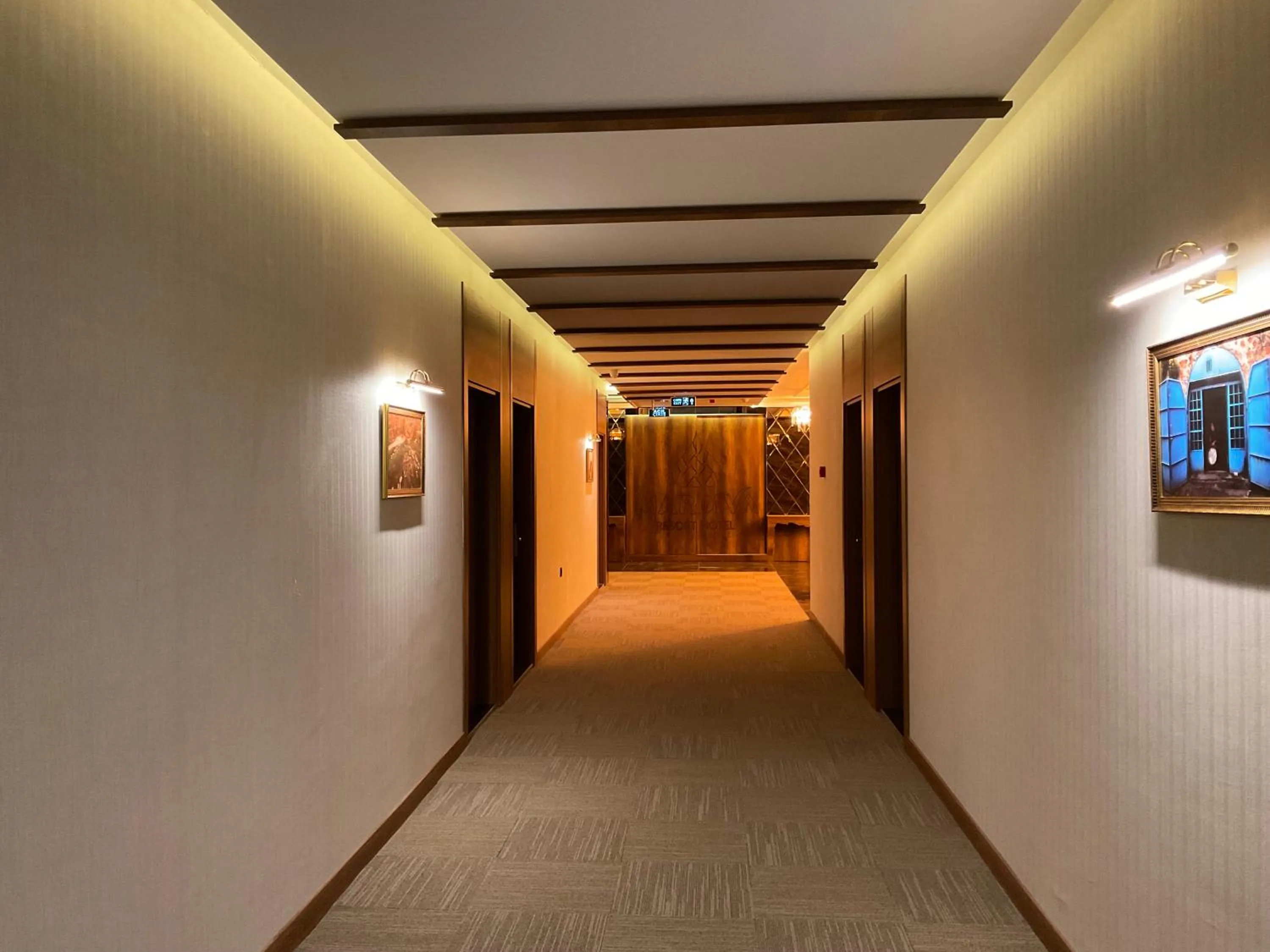 Mardiva Hotel