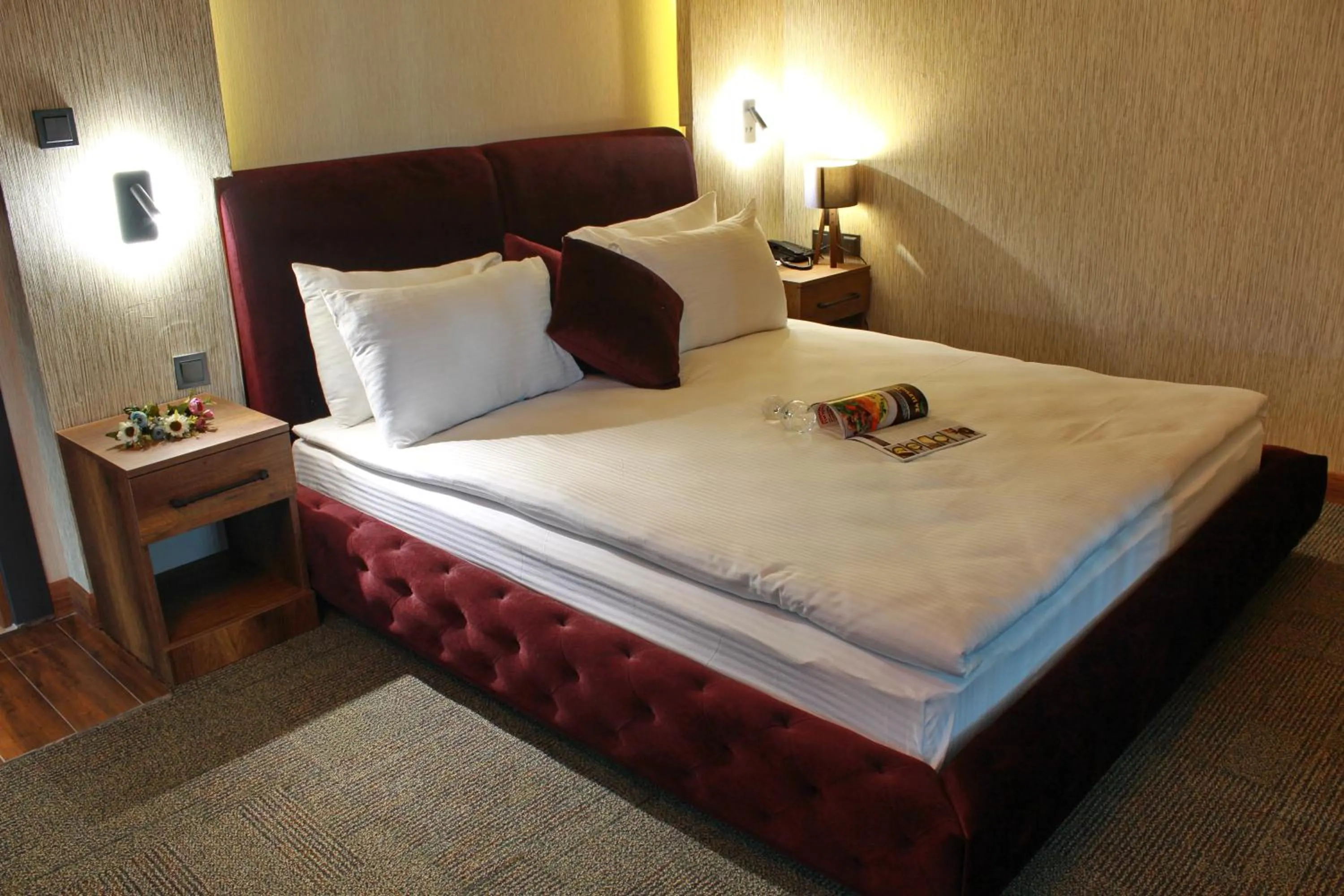 Bed in Mardiva Hotel