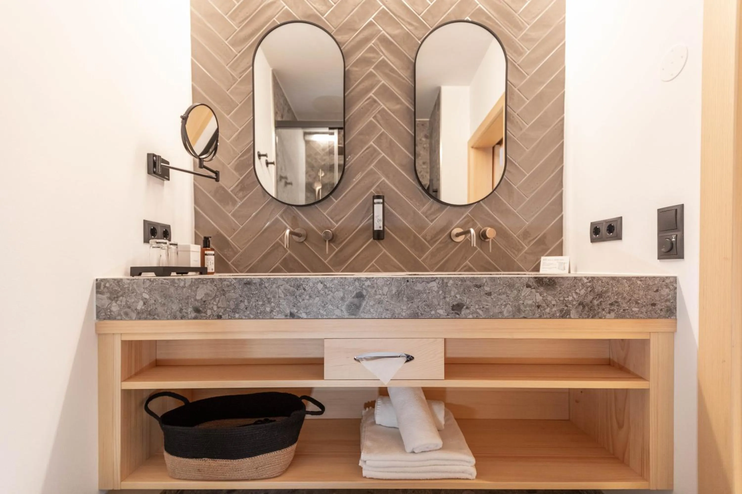 Bathroom in Alpines Gourmet Hotel Montanara