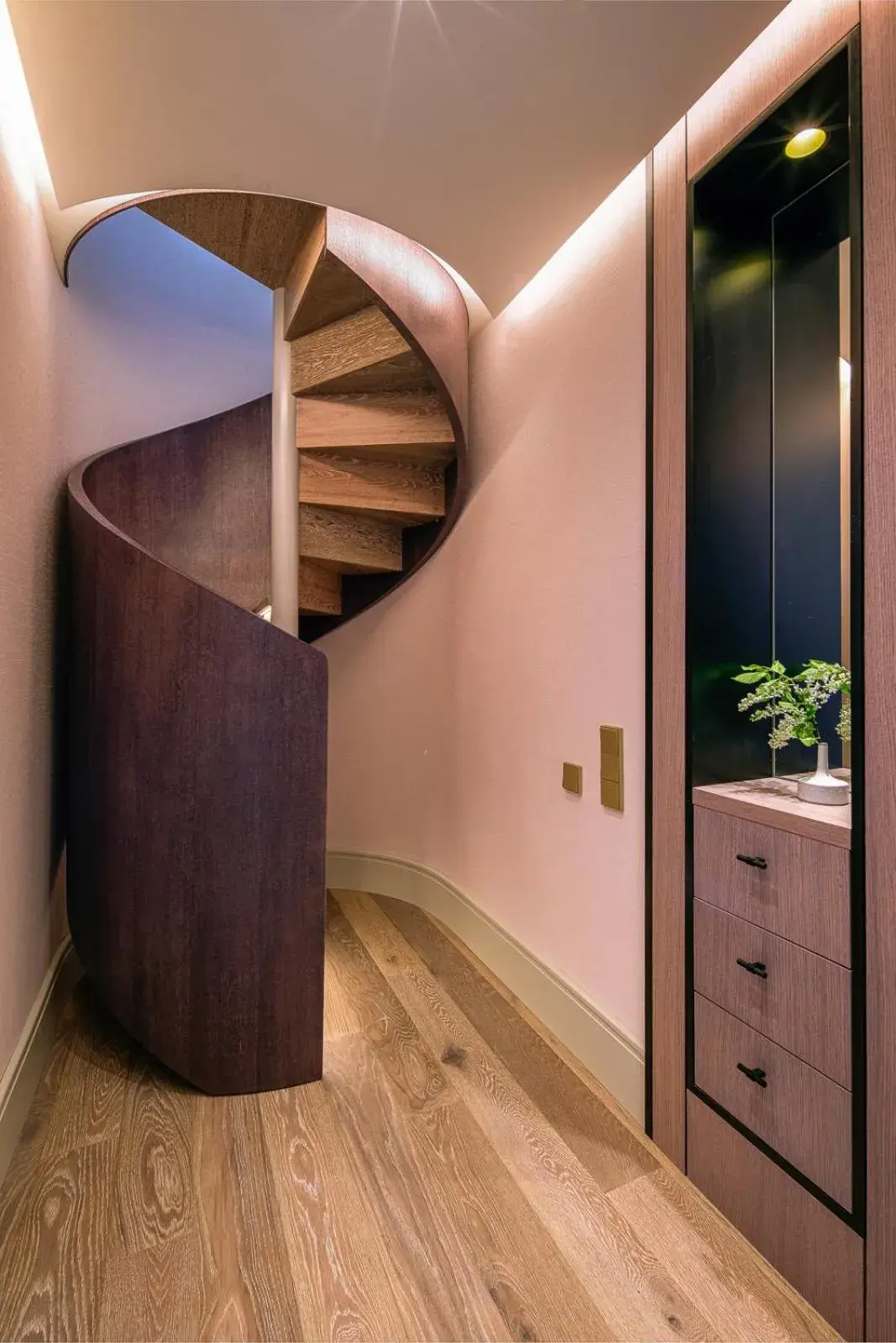 Facade/entrance in Art Boutique Facade/entrance in Art Boutique