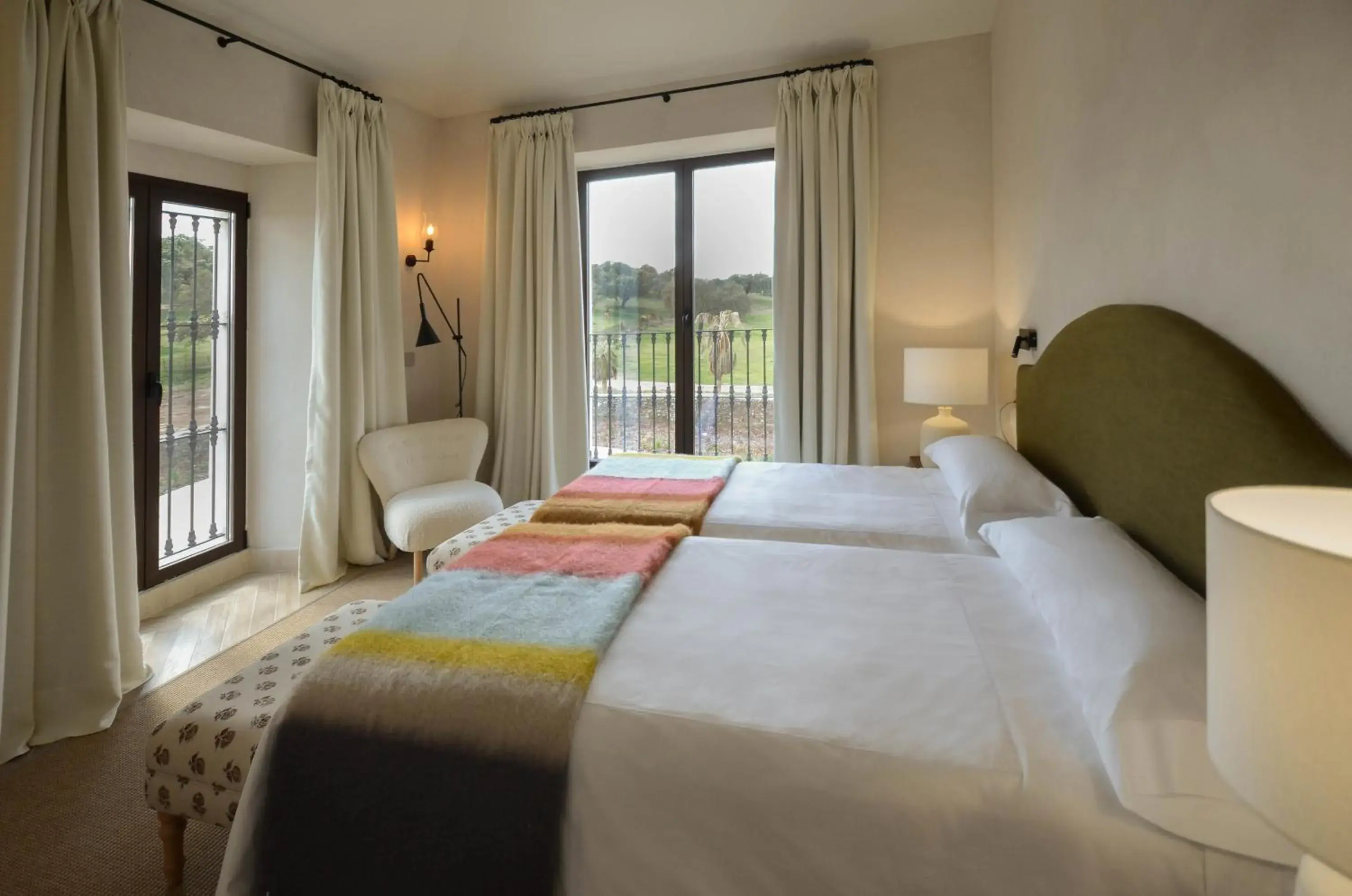 Photo of the whole room, Bed in La Dehesa de Don Pedro Photo of the whole room, Bed in La Dehesa de Don Pedro