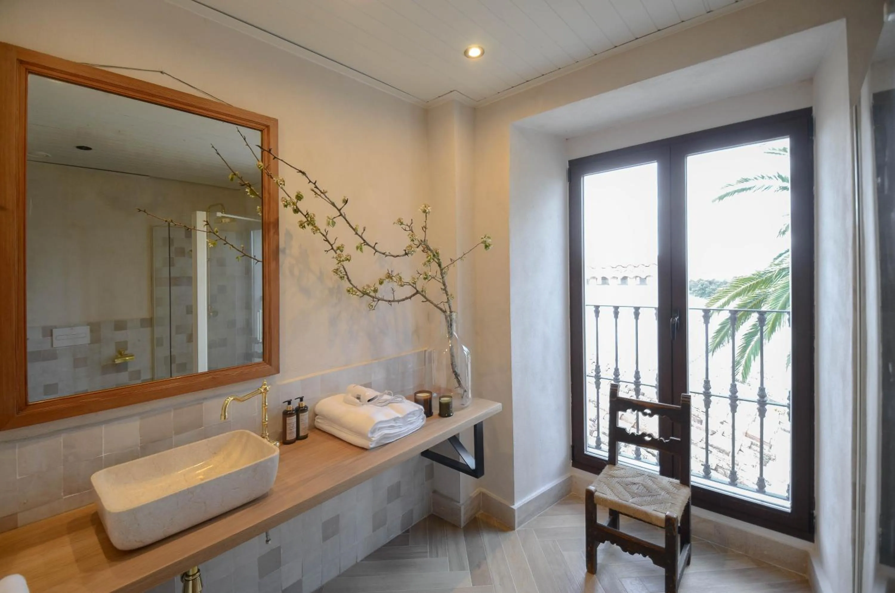 Bathroom in La Dehesa de Don Pedro