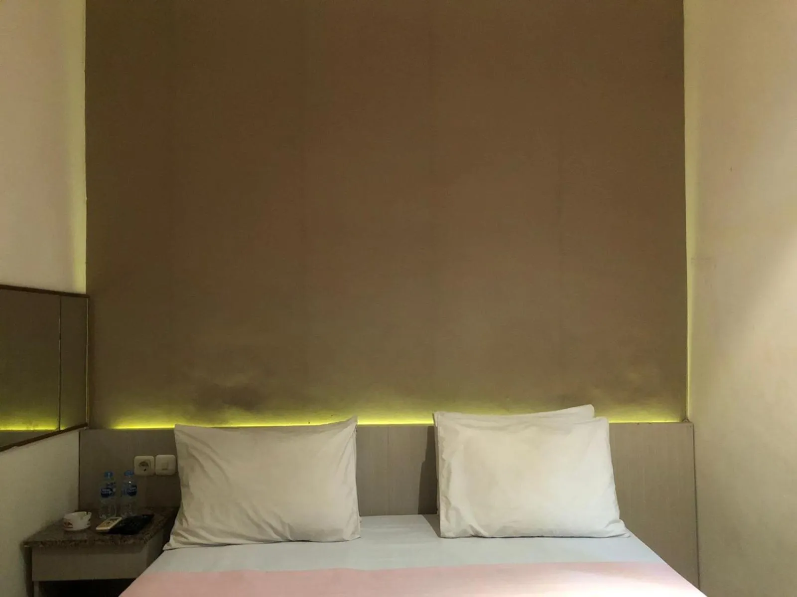 Bedroom, Bed in Hotel Aruni Ancol