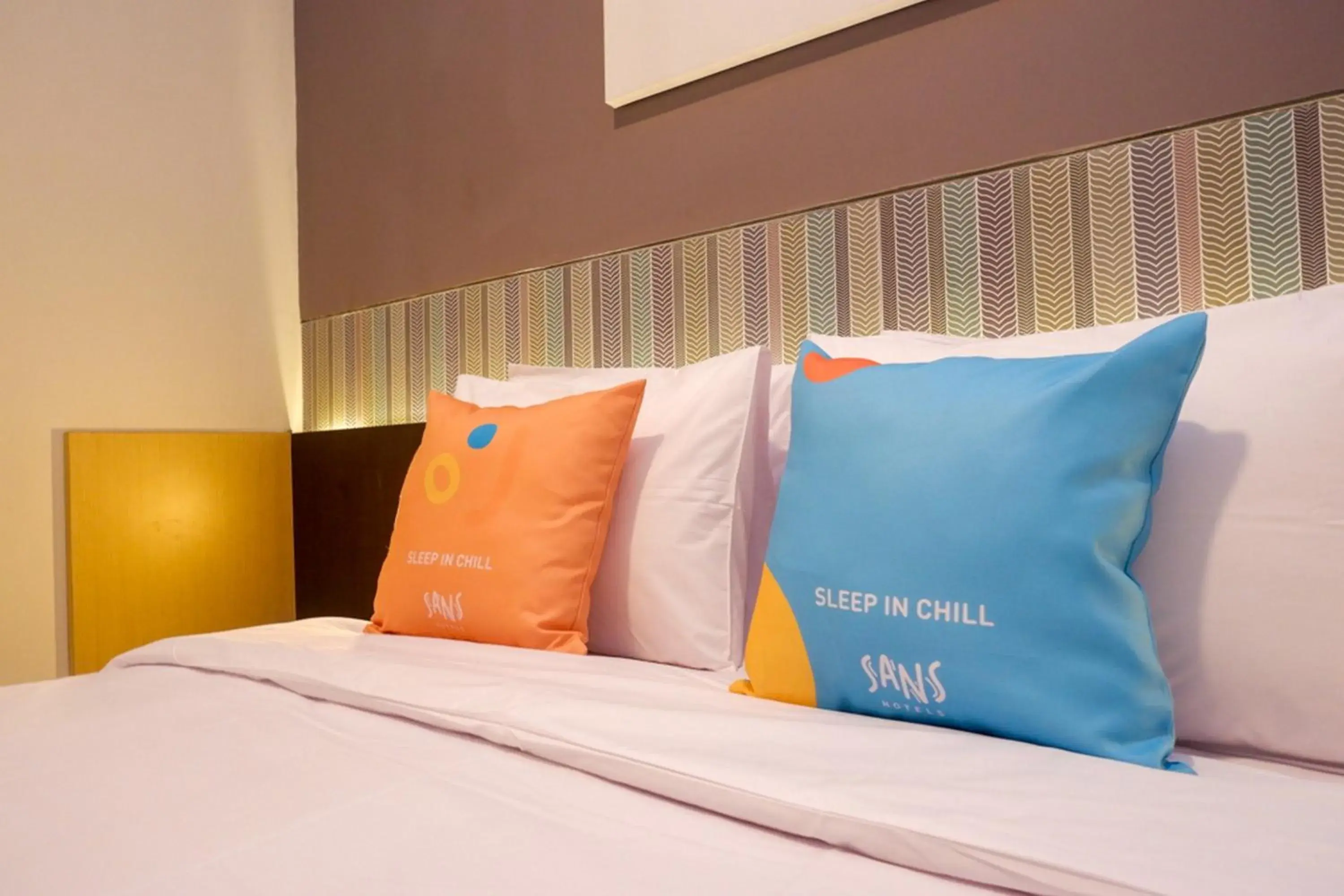 Bedroom, Bed in Sans Hotel Good Wish Semarang Bedroom, Bed in Sans Hotel Good Wish Semarang