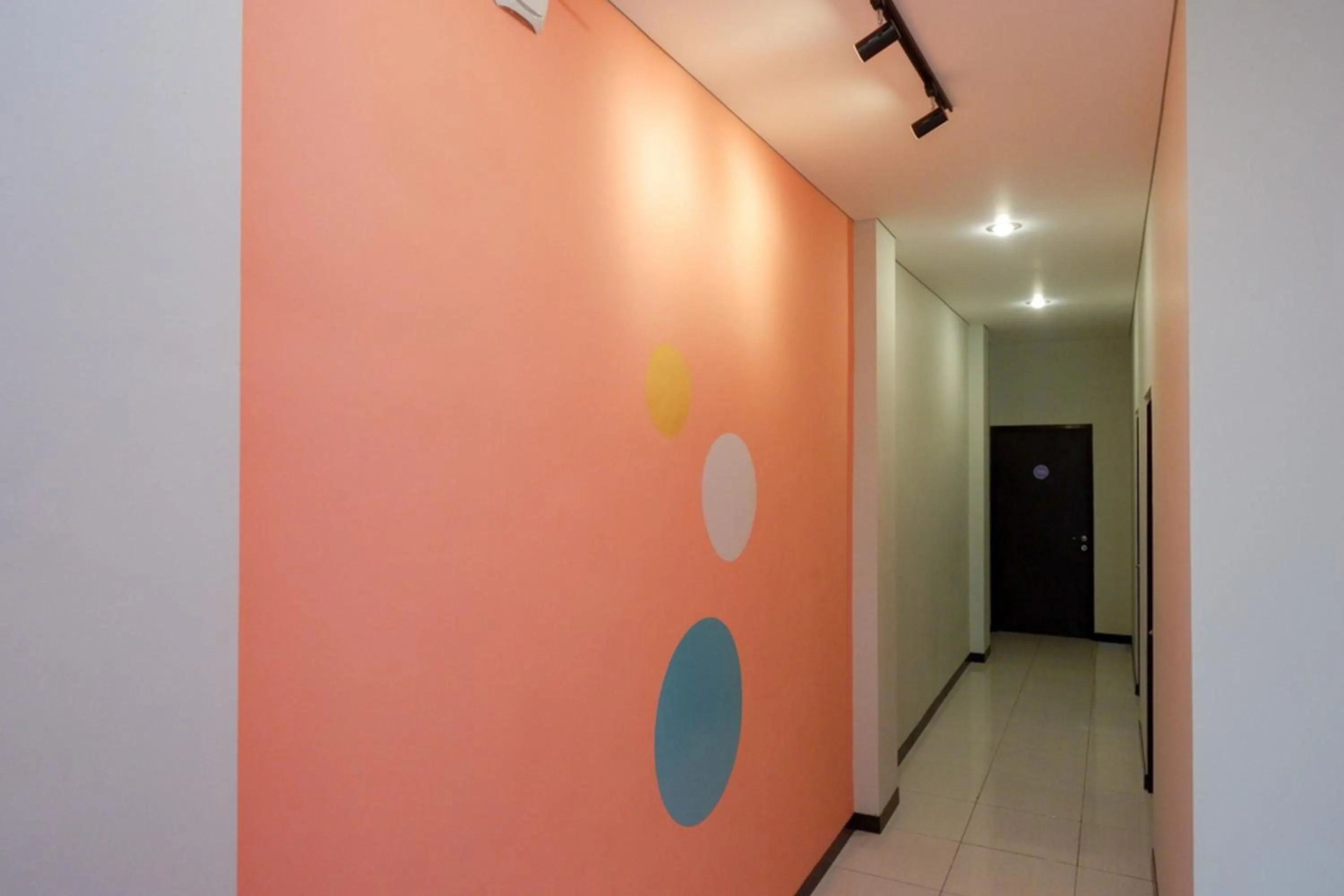 Facade/entrance in Sans Hotel Good Wish Semarang