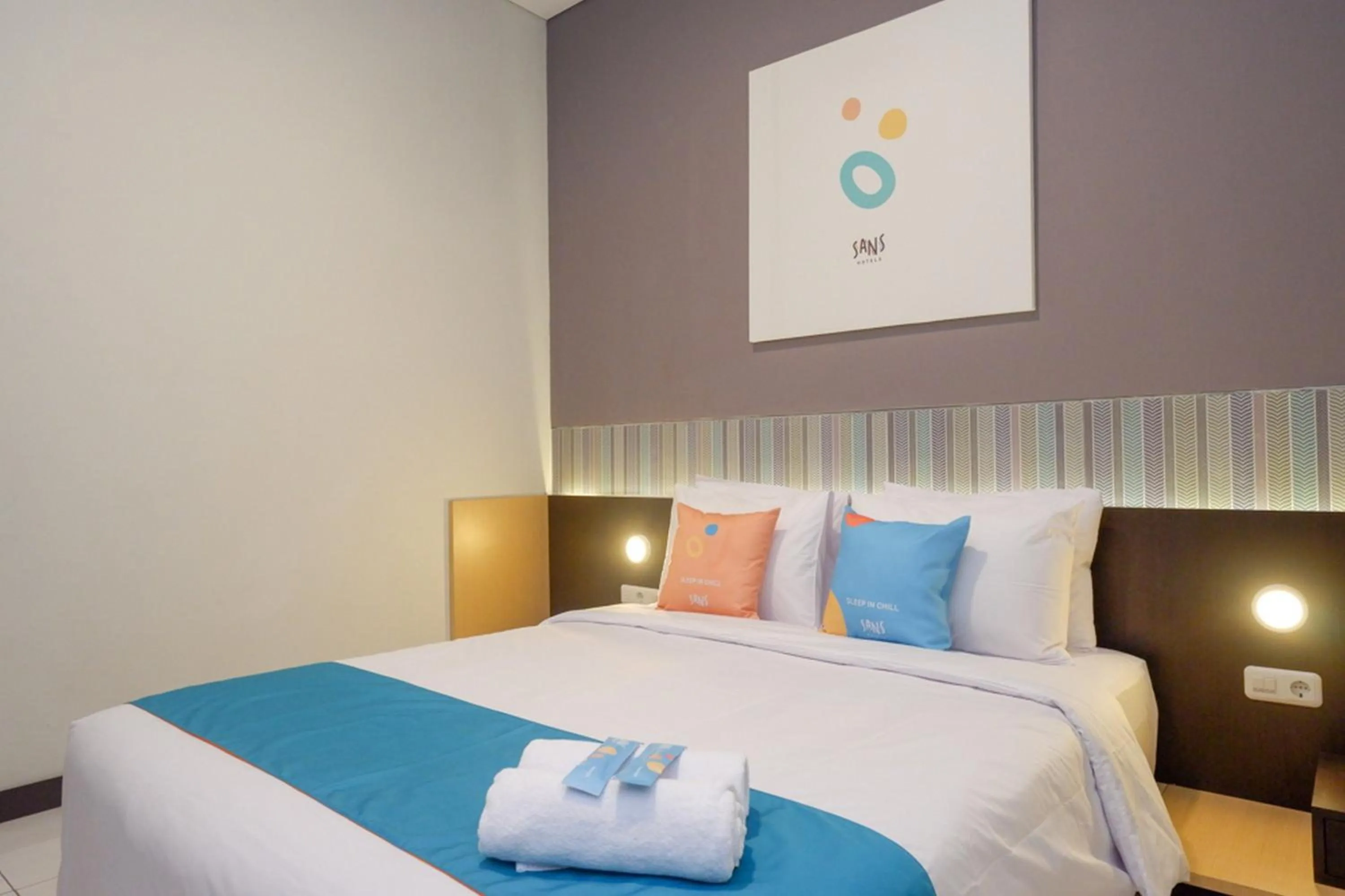 Bedroom, Bed in Sans Hotel Good Wish Semarang