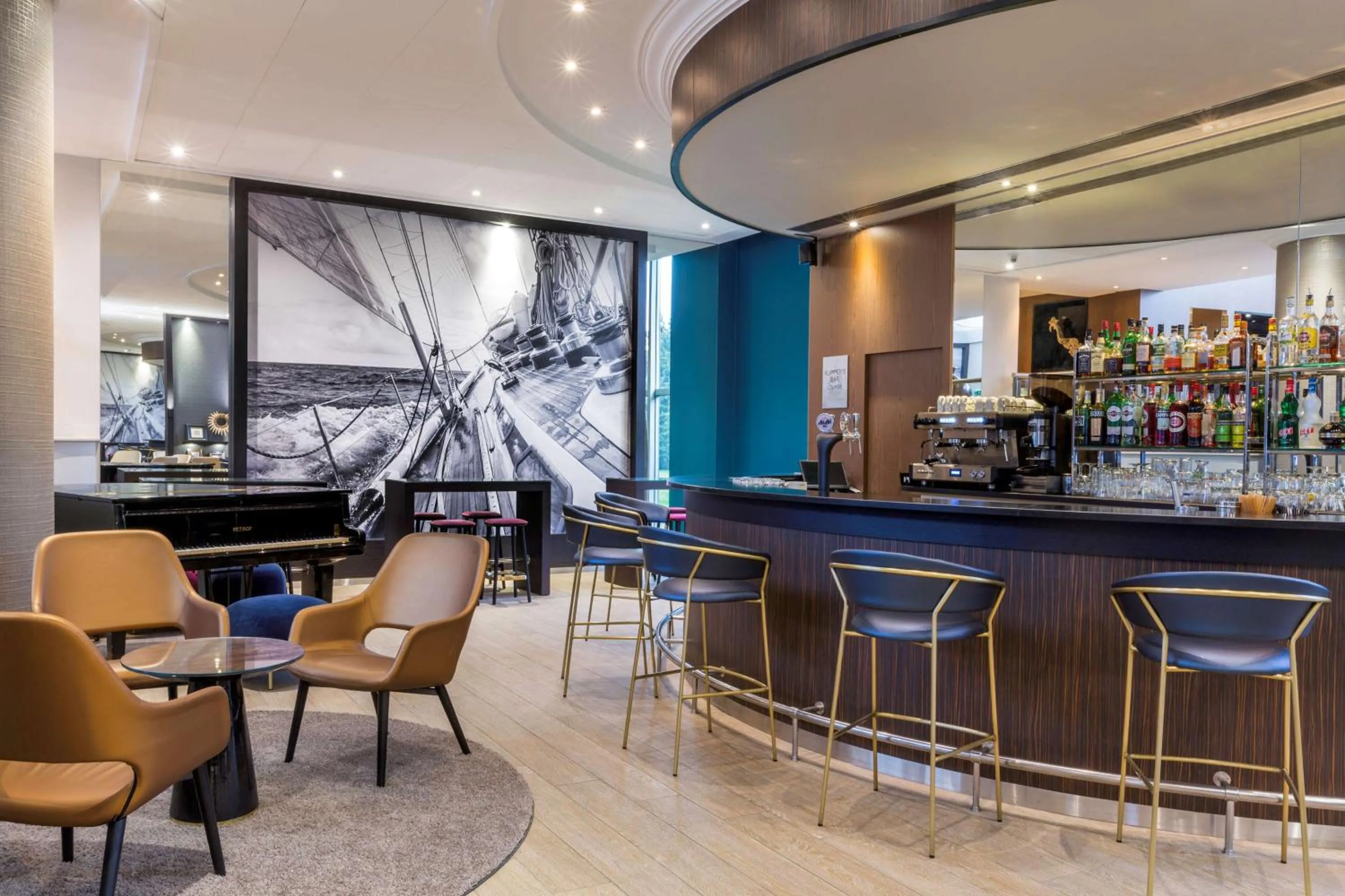 Lounge or bar in Best Western Plus Hotel Admiral