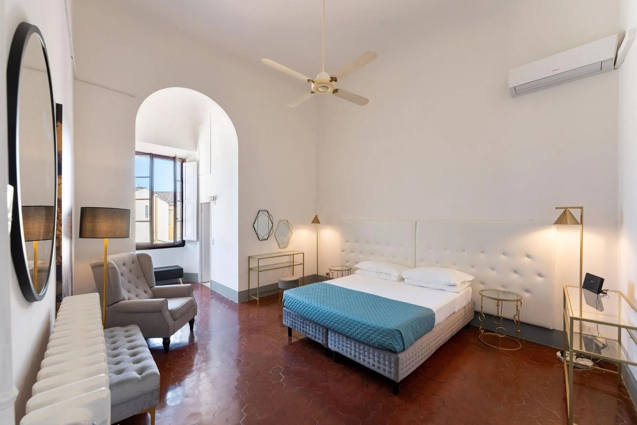 Other, Bed in Borgo Santa Croce