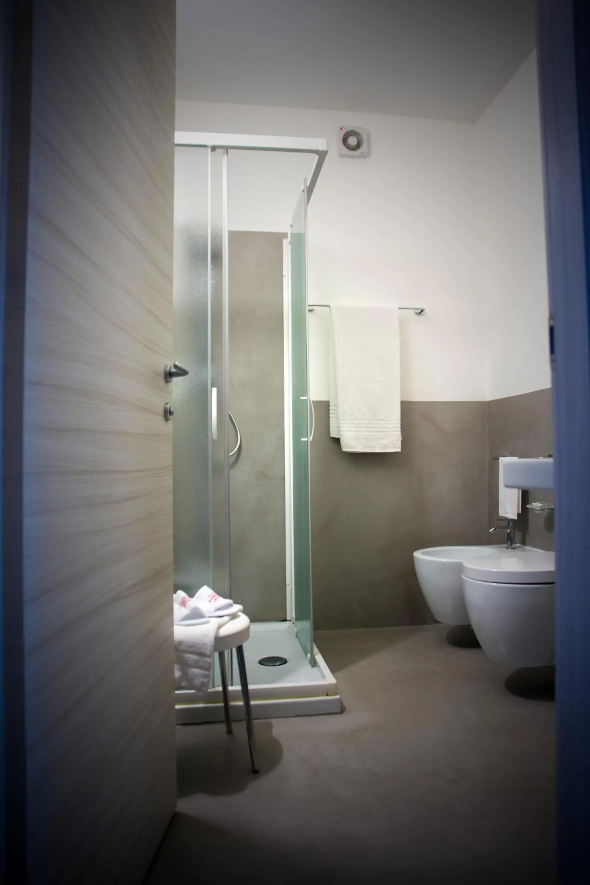 Shower in Residence Hotel Torino Uno